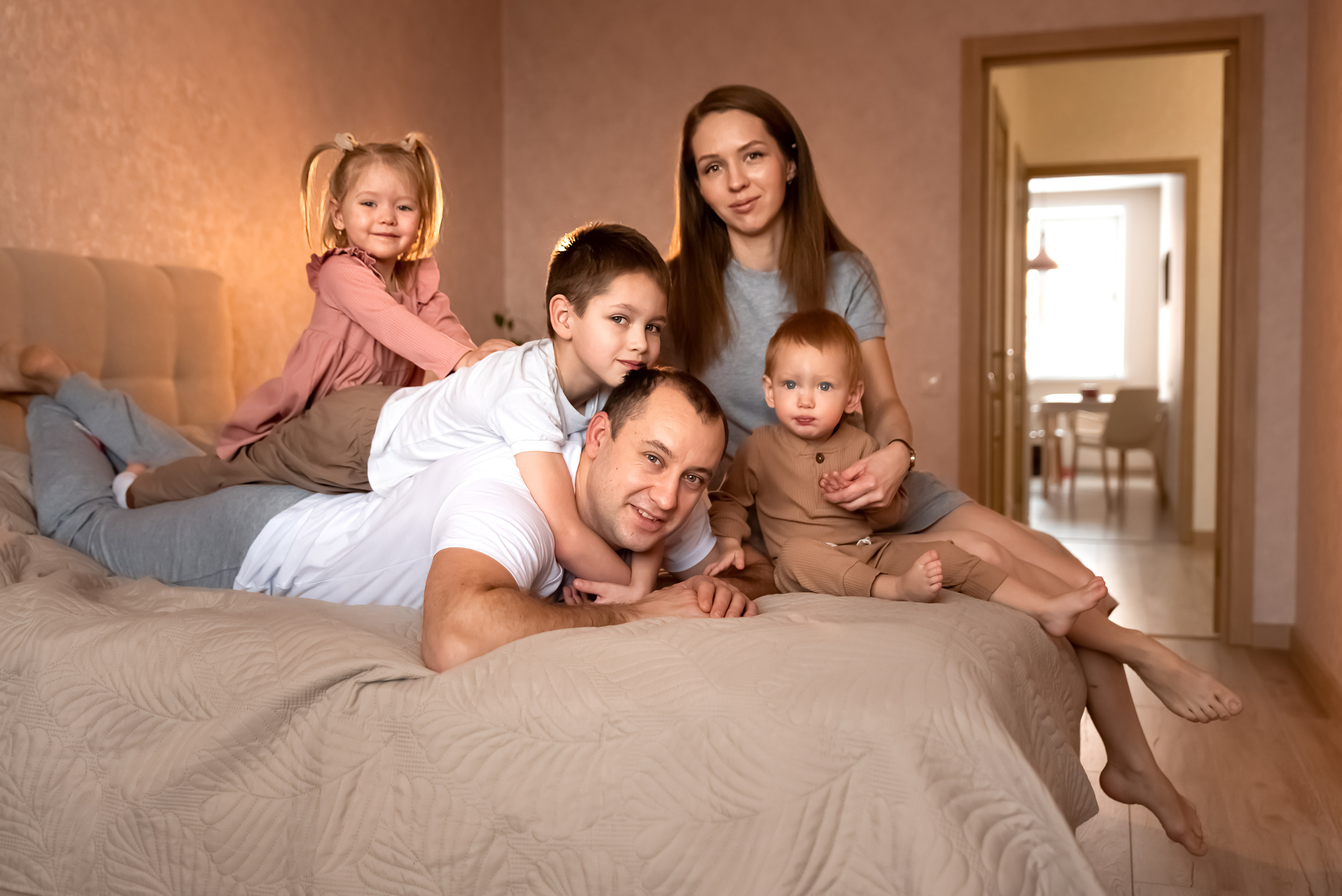 Домашняя семейная фотосессия в Туле. Семейный и детский фотограф в Туле Светлана Воронкова