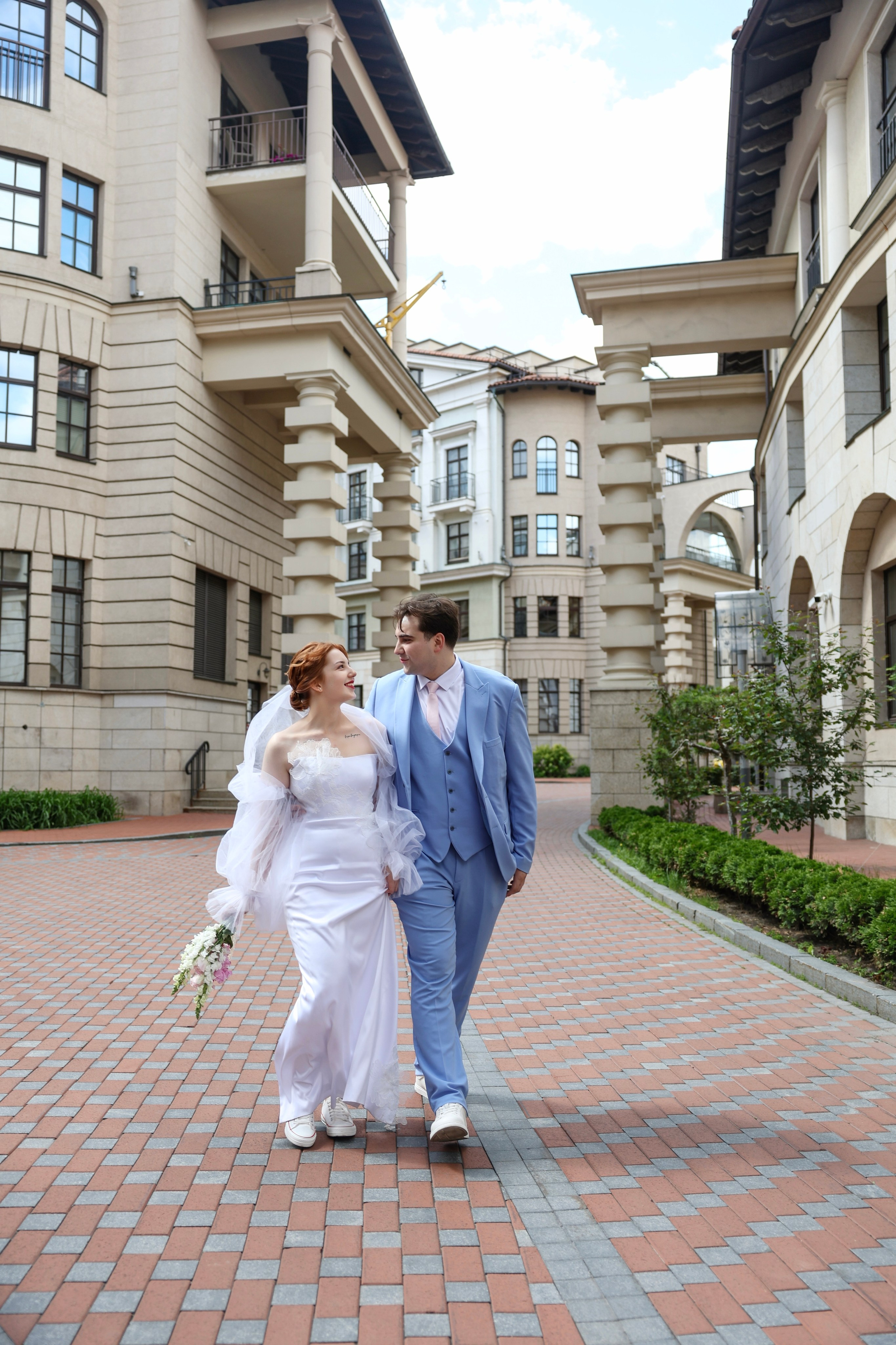 Валерий и Варвара. ЖК Итальянские кварталы. Главная