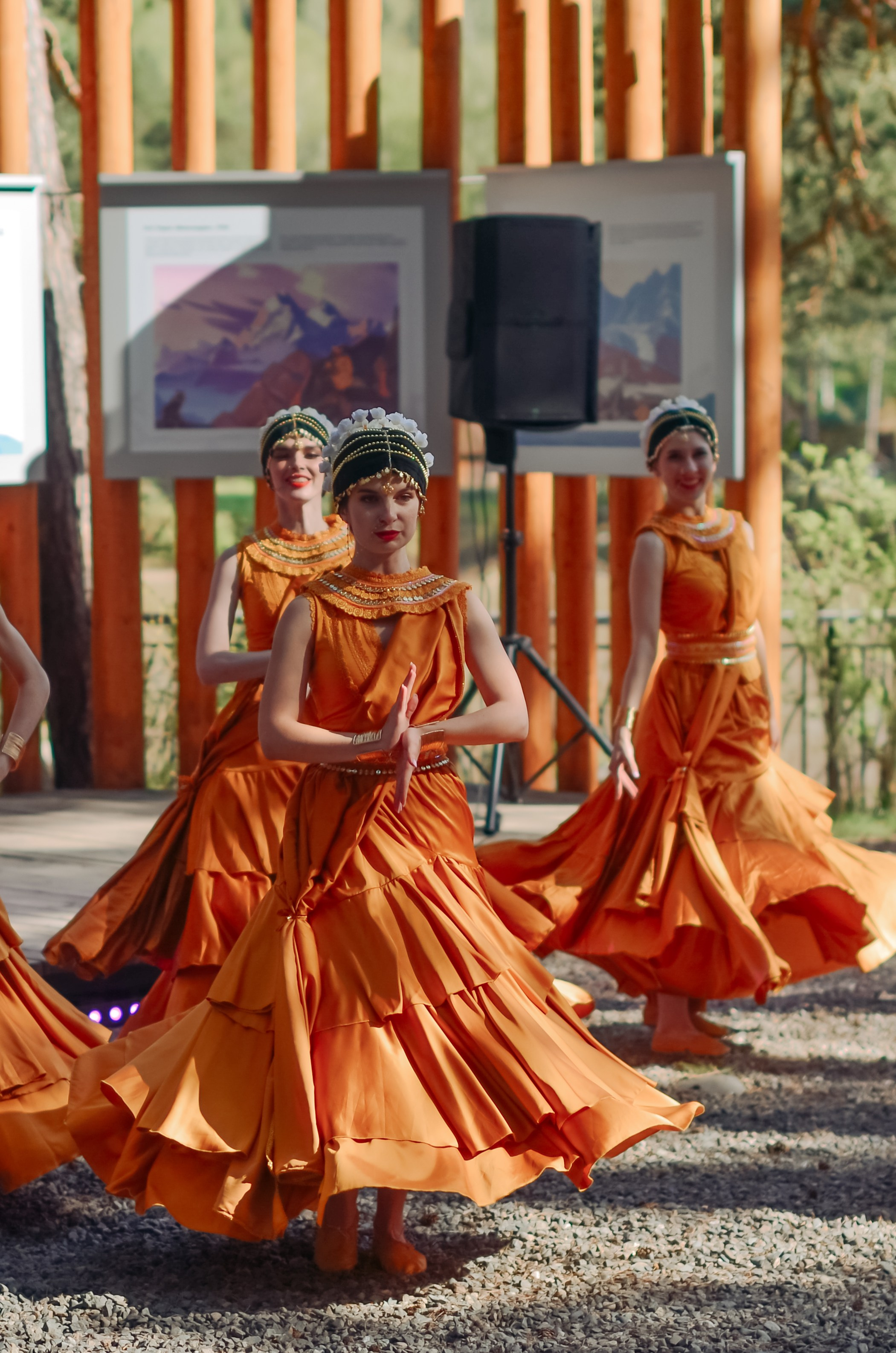 Фестиваль «Цветение Маральника на Алтае 2025». Фоторепортаж. Денисова Аля — фотограф для парных съемок и индивидуальных историй в Барнауле
