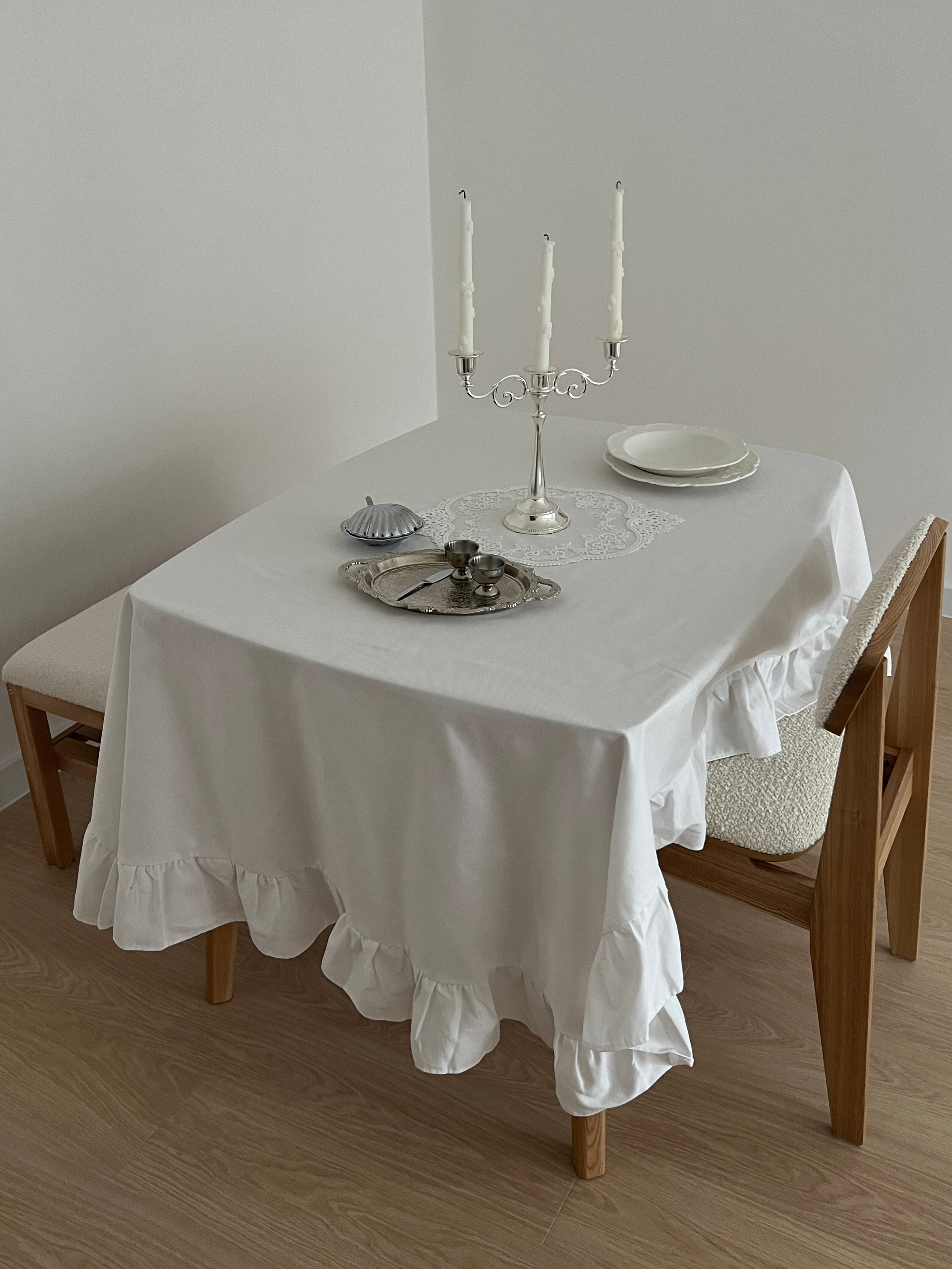 ИНТЕРЬЕР ГОСТИНОЙ. PARISIEN STUDIO | Интерьерная квартира — студия в стиле минимализм в Москве