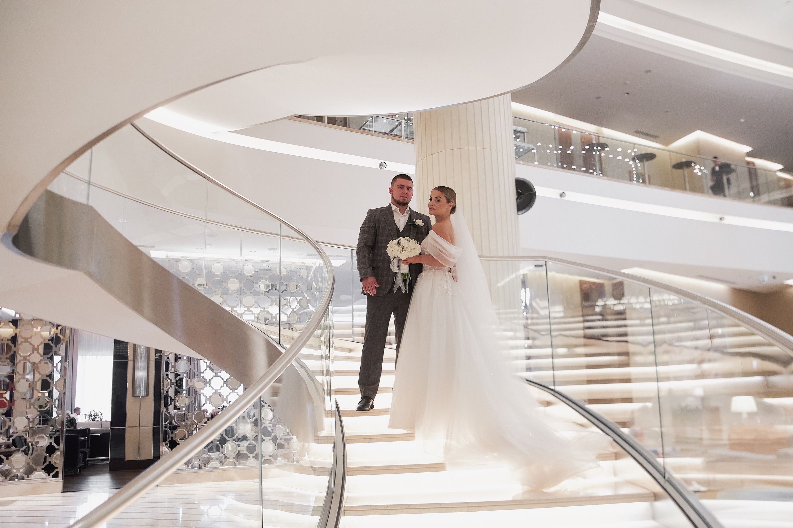 Свадебная фотосессия в Hyatt Regency Moscow