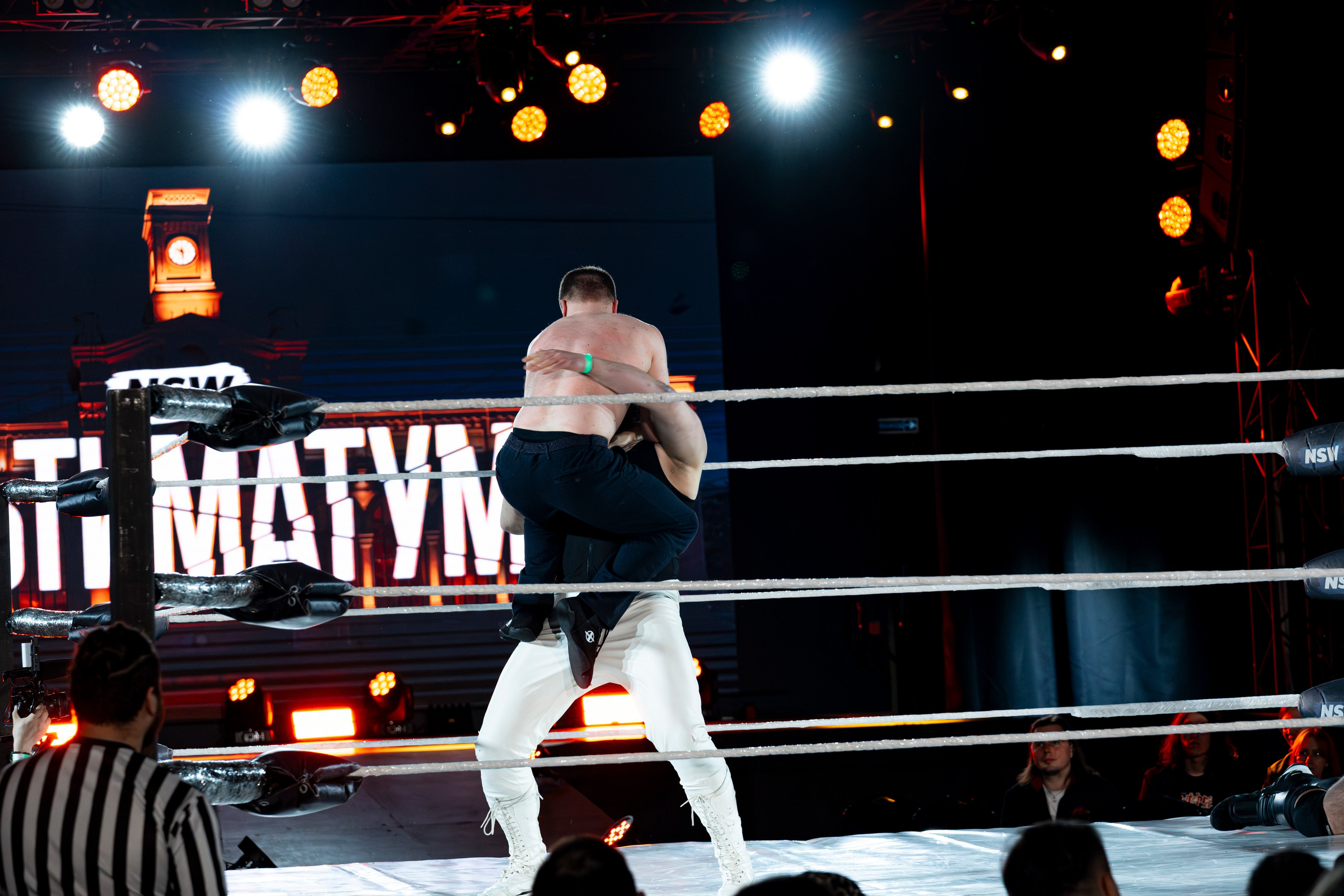Шоу профессионального рестлинга NSW Ультиматум. Концертный и студийный фотограф из Санкт-Петербурга Денис Смоленский