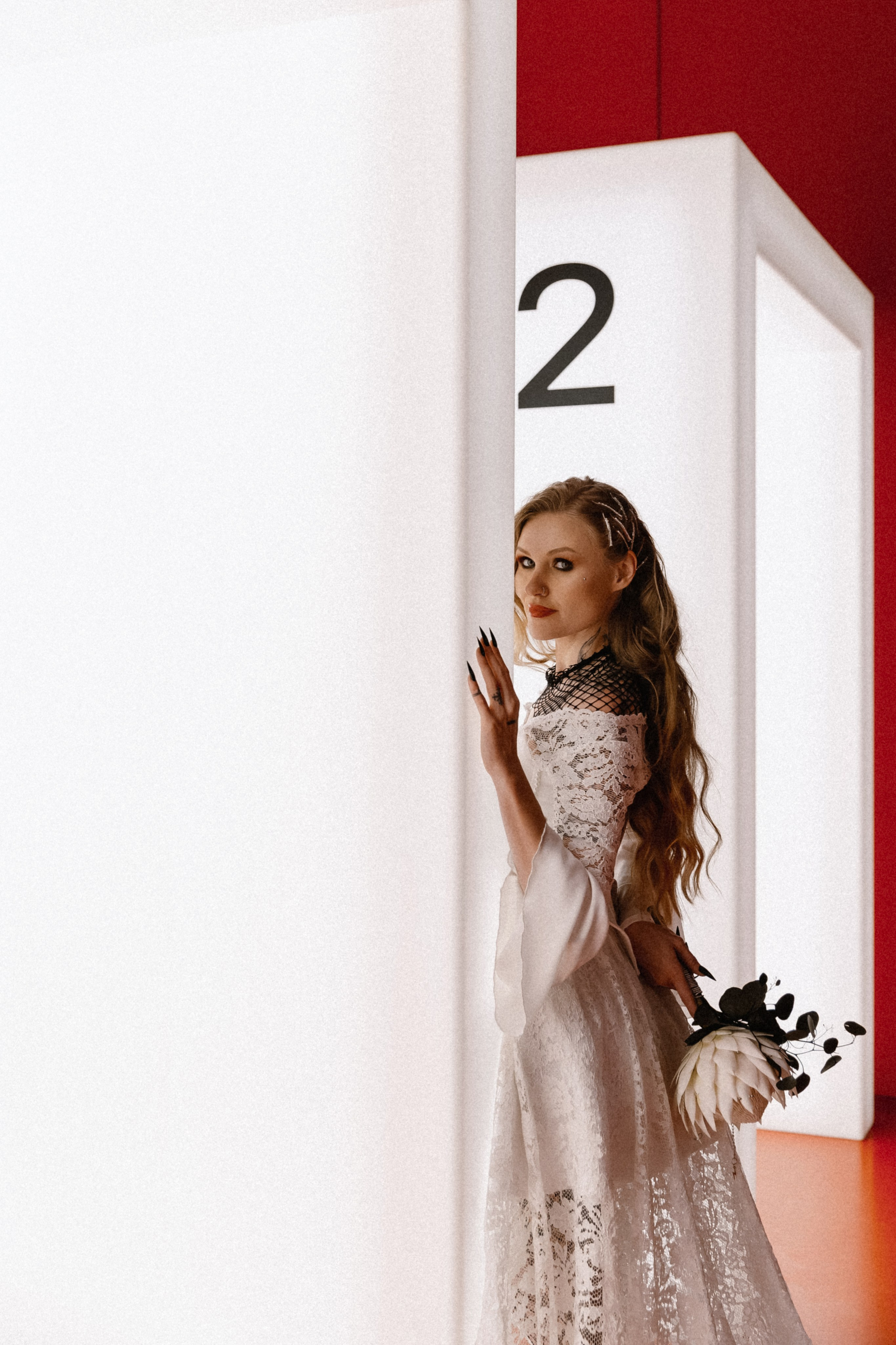 Алая готика. Николь — ваш любимый фотограф в Санкт-Петербурге