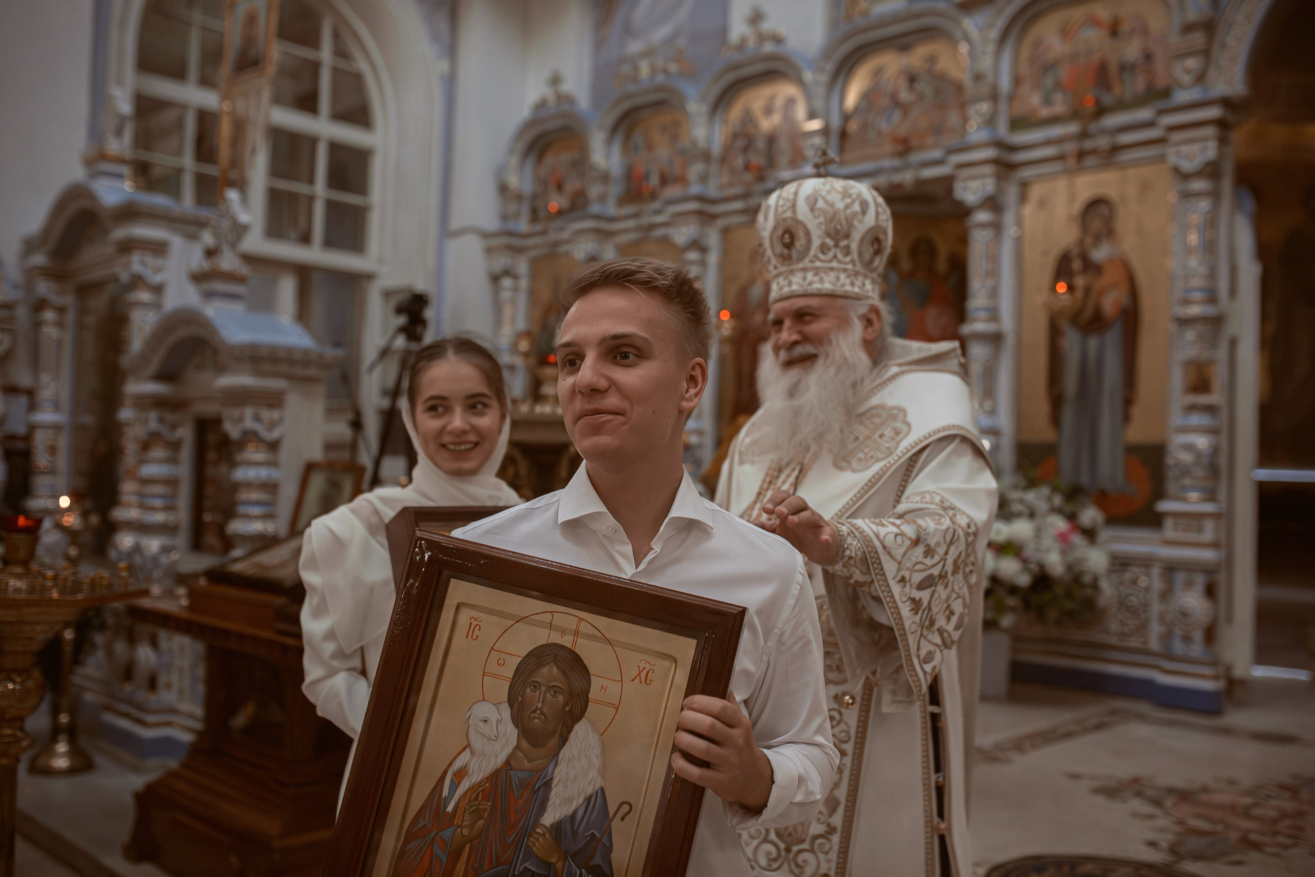 Венчание в Успенском кафедральном соборе Ташкента. Фотограф на Крещение и Венчание в Ташкенте