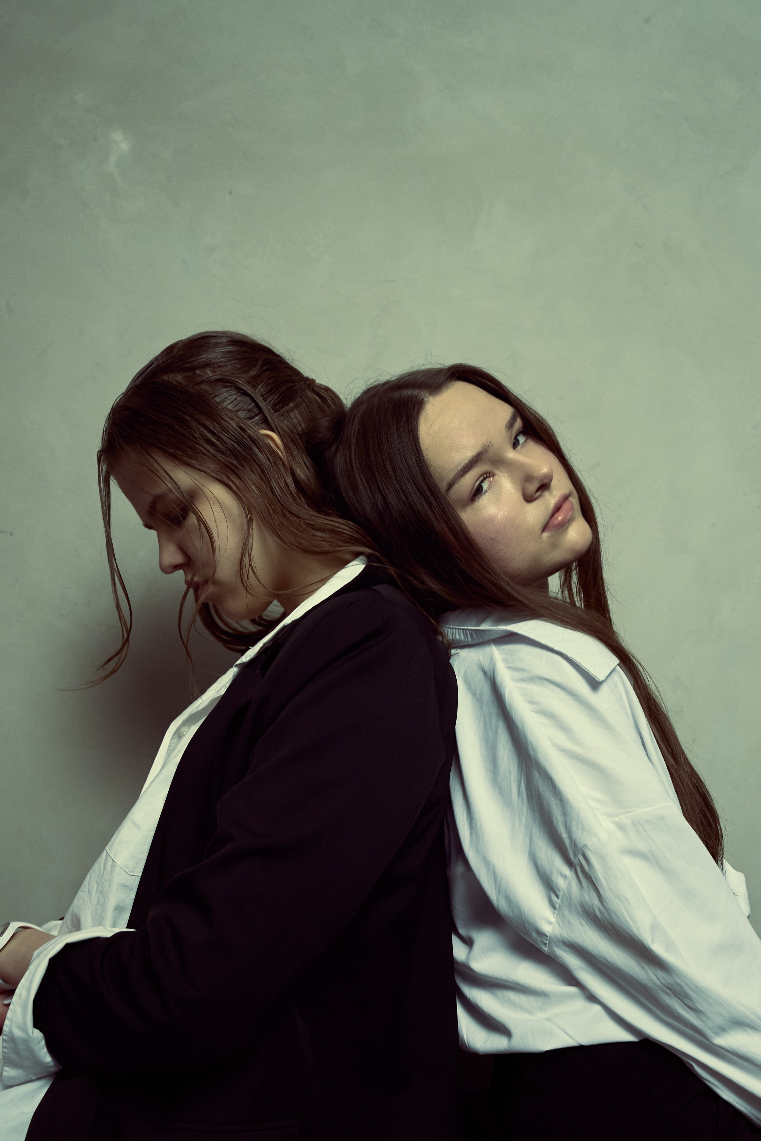 Ника и Ксюша. Репортажный фотограф мероприятий и концертов в Екатеринбурге