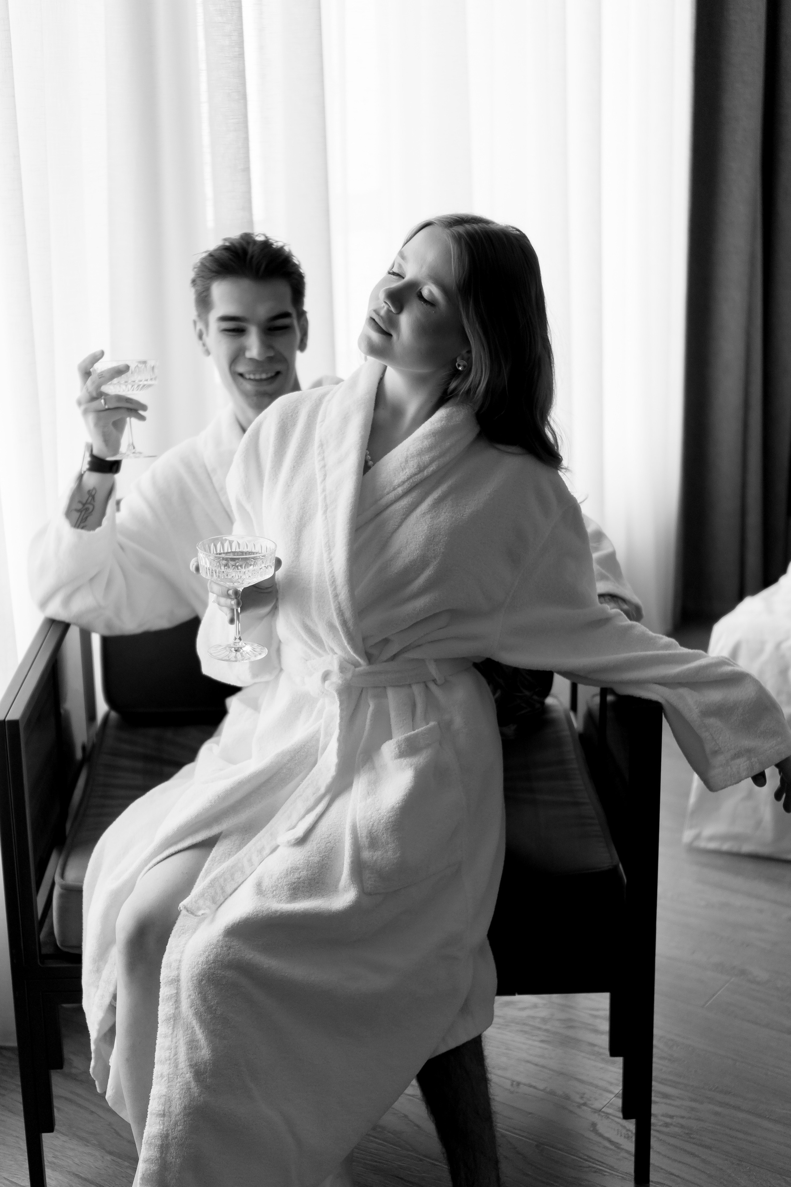 УТРО ЖЕНИХА И НЕВЕСТЫ (СНЯТО В СИБИРЕ В НИЖНЕВАРТОВСКЕ). Профессиональный фотограф, Санкт-Петербург — Виктория Богомолова