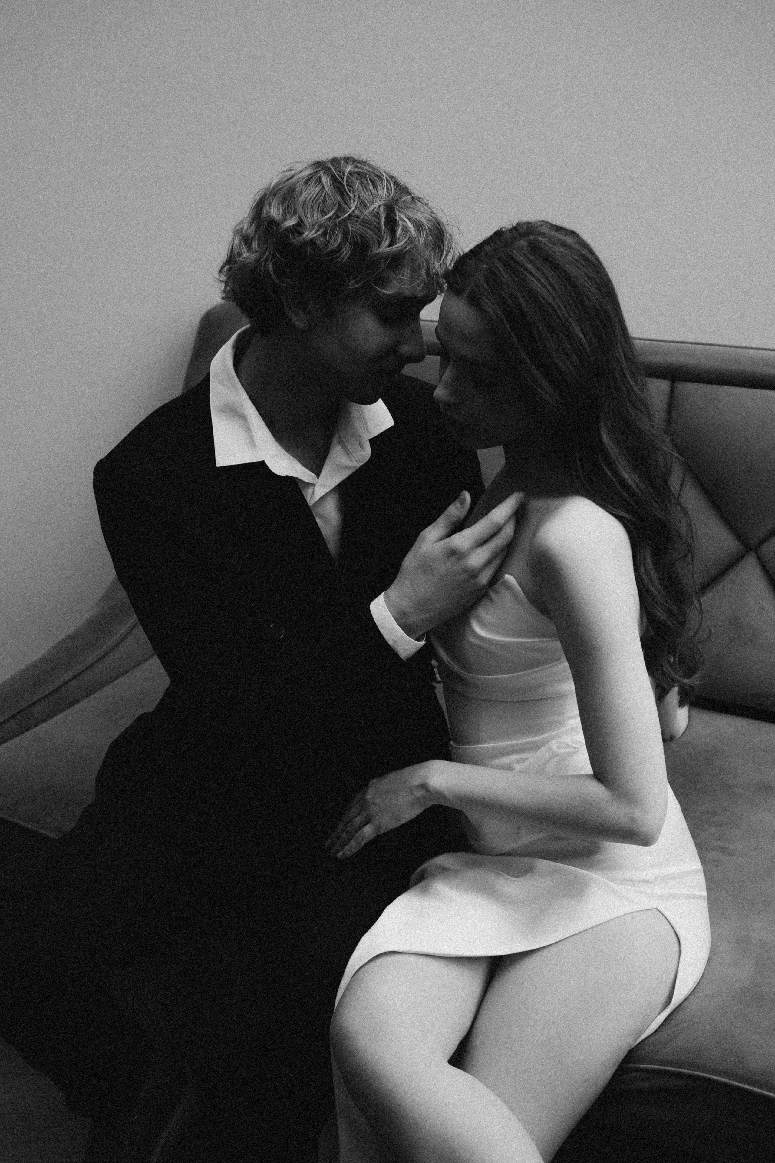 СВАДЕБНАЯ СЬЕМКА В ОТЕЛЕ. СБОРЫ ЖЕНИХА И НЕВЕСТЫ И ТАКЖЕ ТОР И ПОДГОТОВКА К ПРОГУЛКЕ. Профессиональный фотограф, Санкт-Петербург — Виктория Богомолова