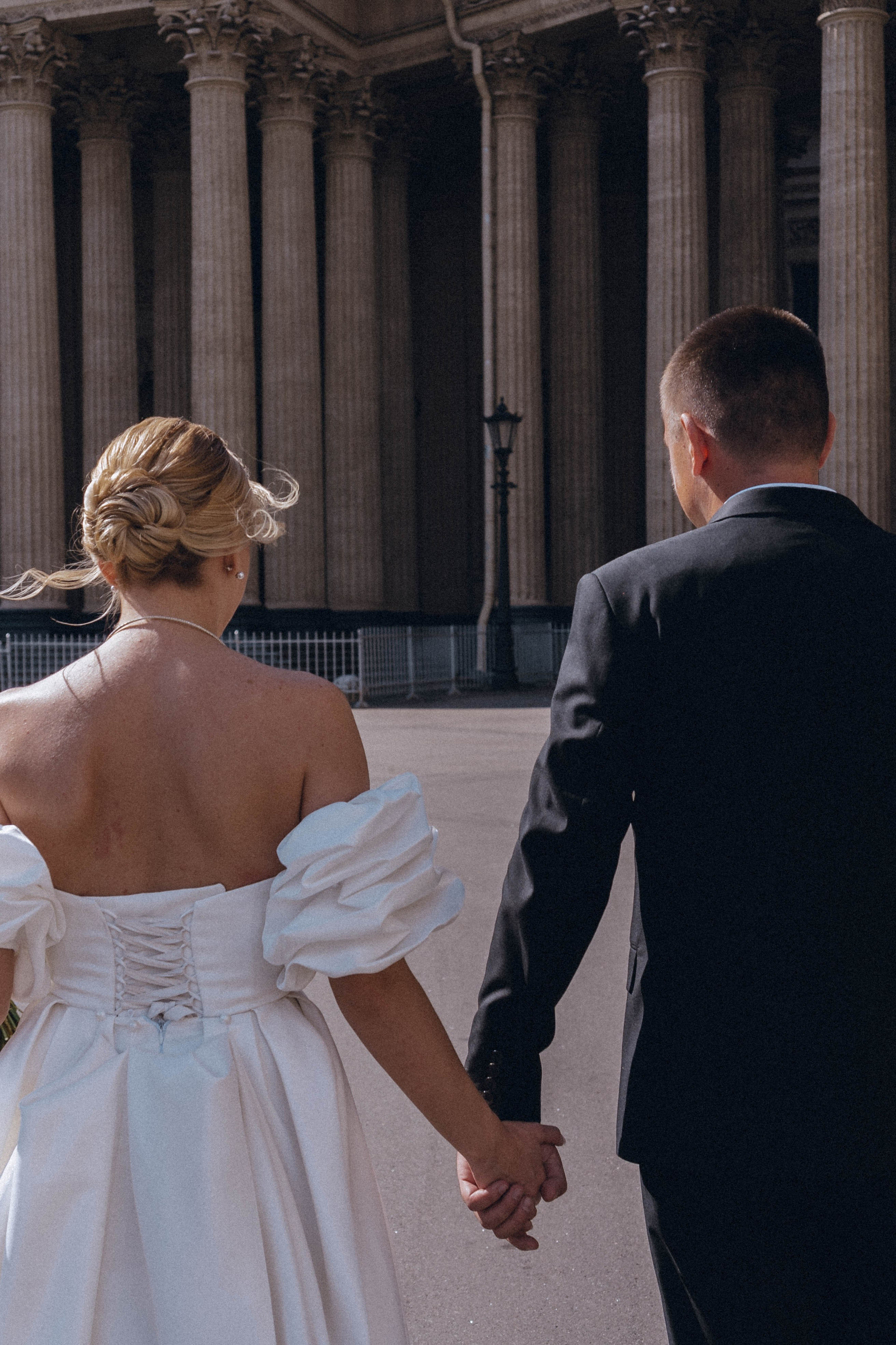 СВАДЕНБНАЯ СЬЕМКА НА КАТЕРЕ ПО КАНАЛАМ САНКТ-ПЕТЕРБУРГА И В АКВАТОРИИ НЕВЫ. Профессиональный фотограф, Санкт-Петербург — Виктория Богомолова