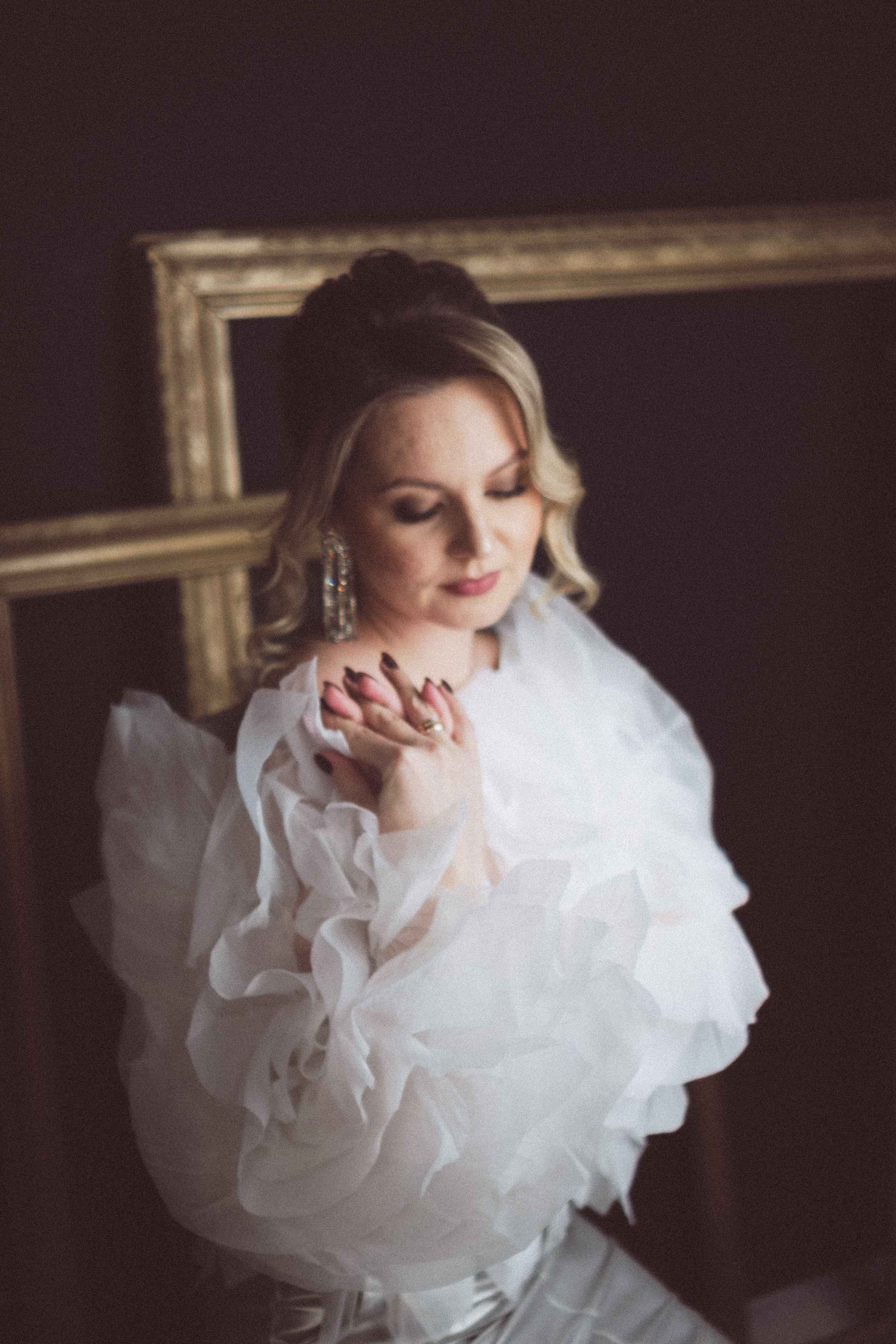 НОВОГОДНЯЯ ФОТОСЕСИИЯ В СТУДИИ ДЛЯ ДЕВУШКИ И ПРОГУЛКА ПО ЧЕРНЫШЕВСКОЙ. Профессиональный фотограф, Санкт-Петербург — Виктория Богомолова