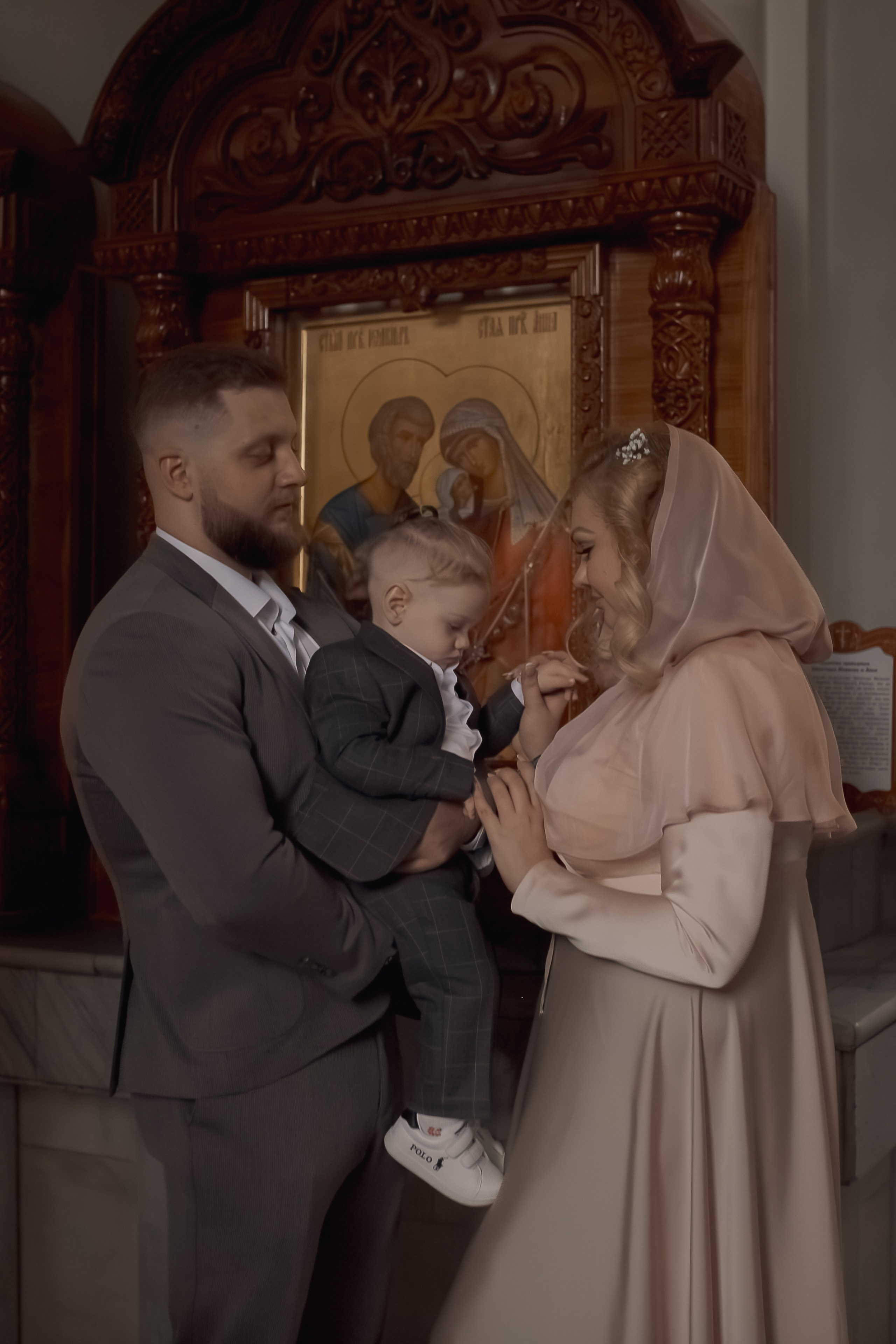 Крещение Грегора. Фотограф на Крещение и Венчание в Ташкенте