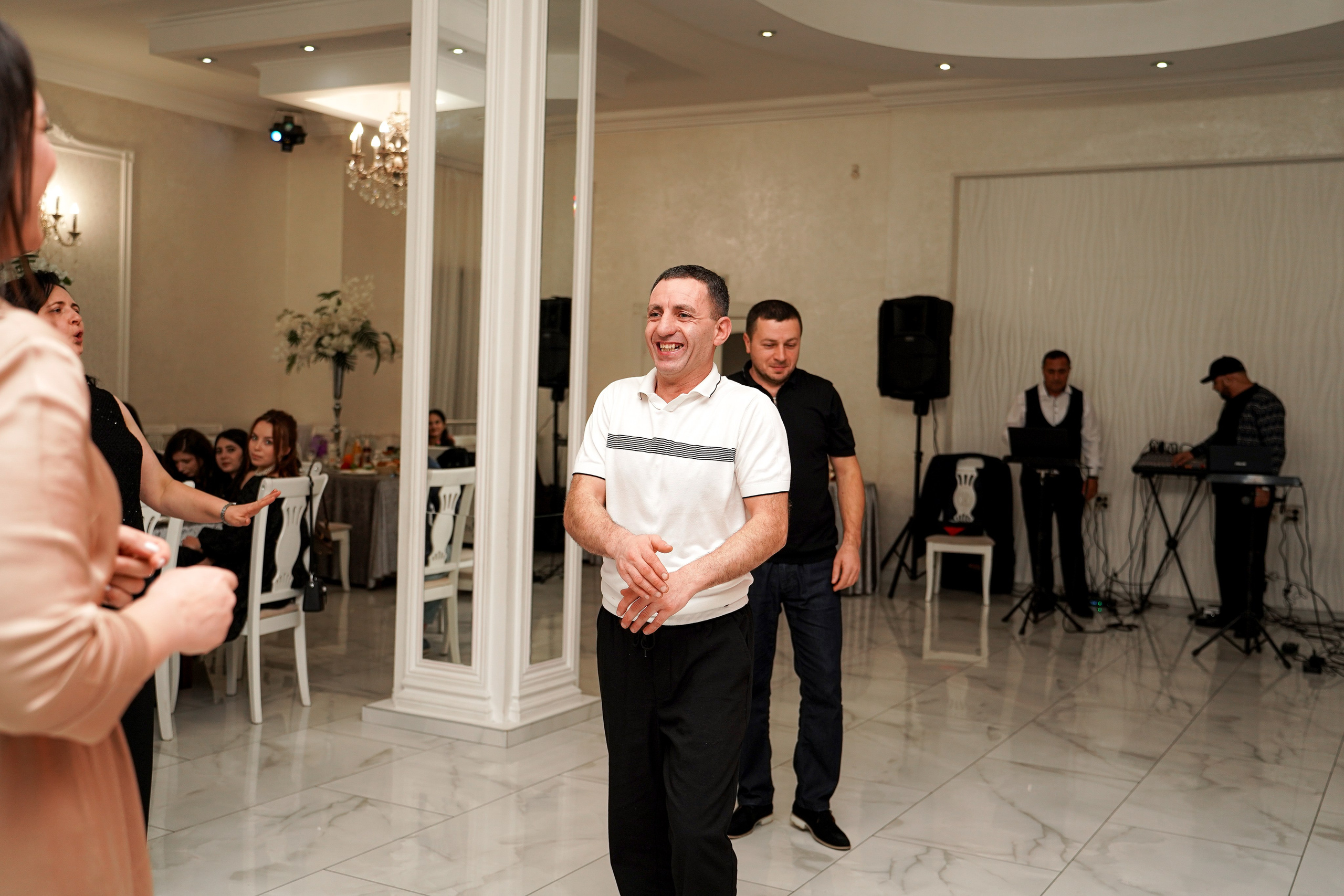 Сватовство. Свадебный фотограф в Ростове-на-Дону. Таинство Крещения и Венчания, семейные фотосессии. Алёна Чёботова