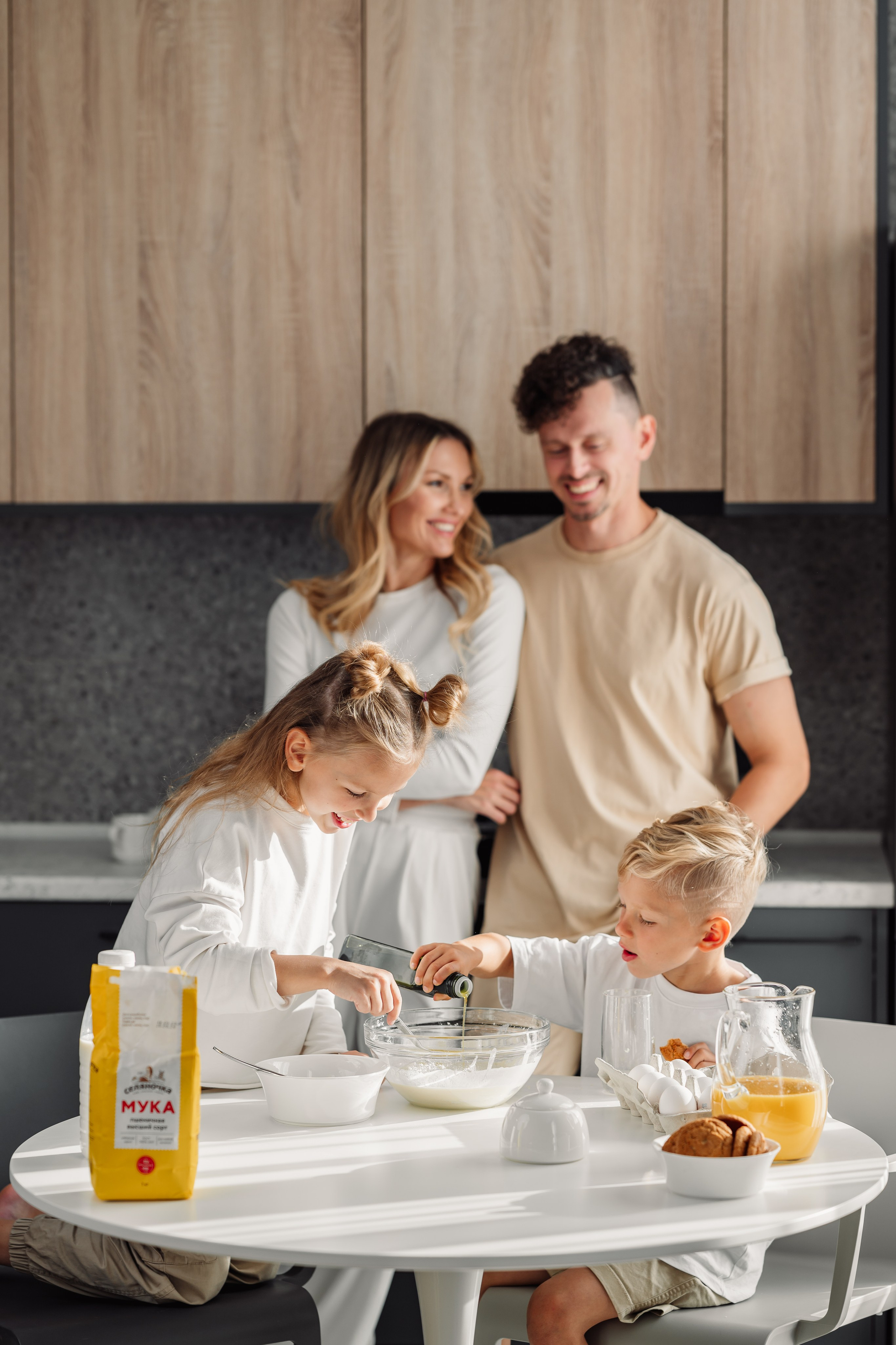 Съемка товаров для маркетплейсов (Wildberries, Ozon, Яндекс.Маркет). Фотограф товаров для соцсетей - инстаграм, вконтакте. Контент-фотограф в Москве Хныкина Лена