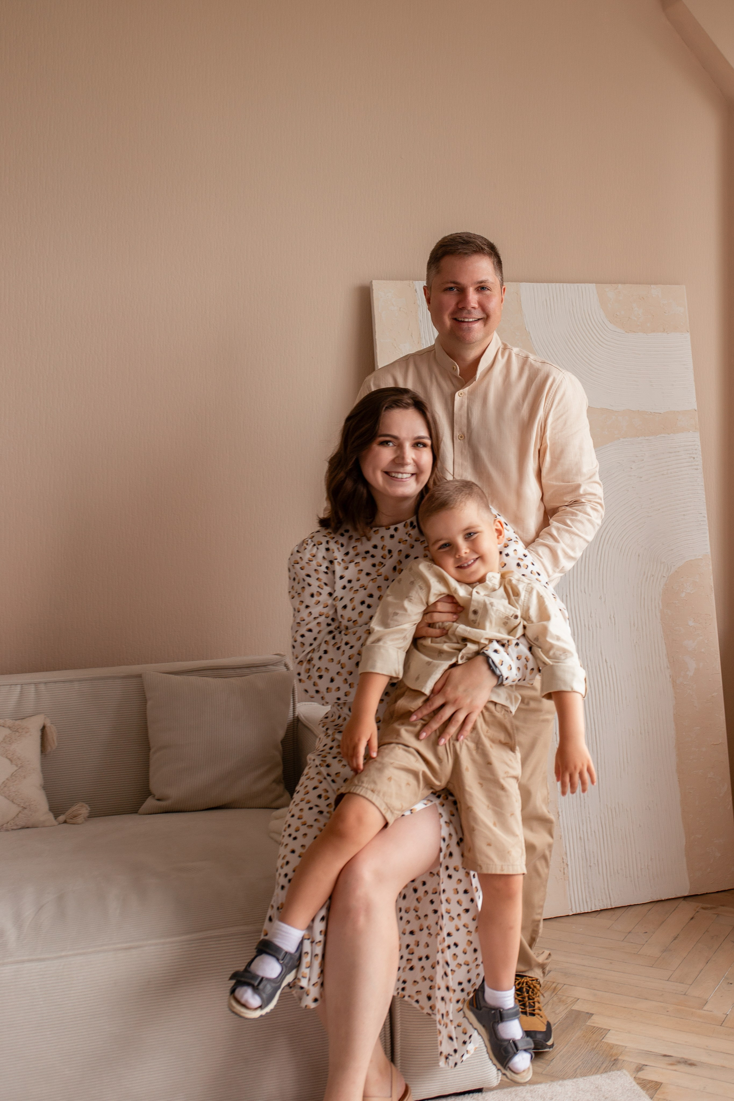 Надежда, Григорий и Ваня с семьёй