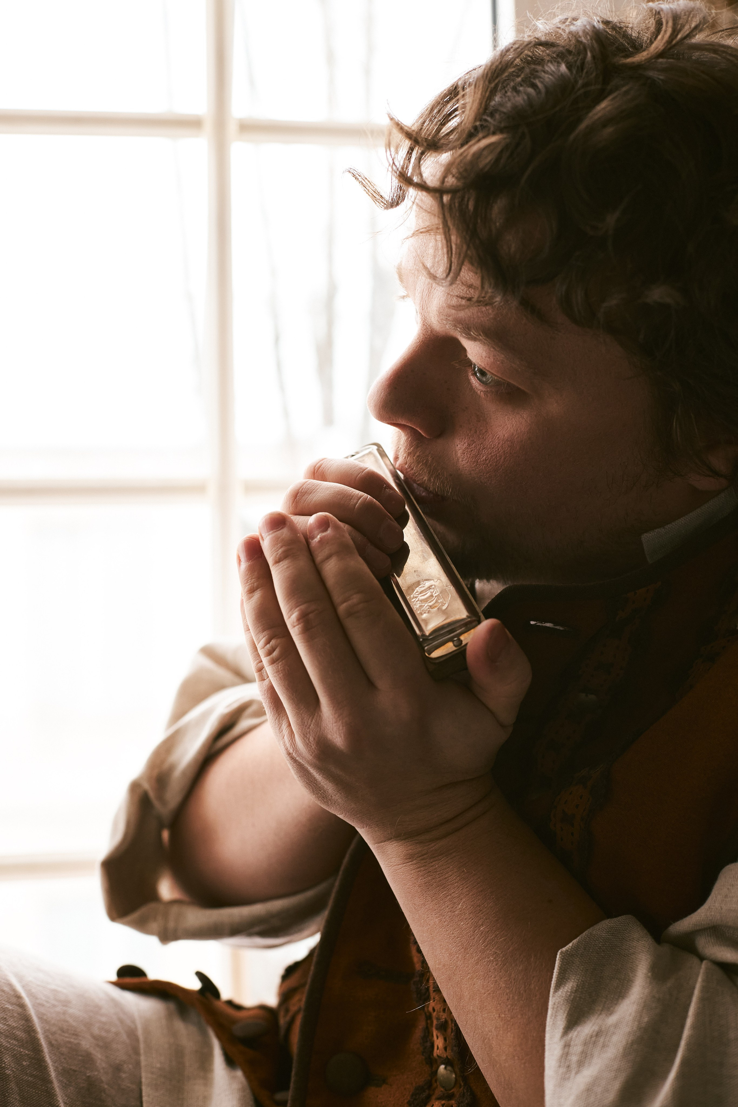 Портрет Сергея Друзьяка, крупный план, контровой свет