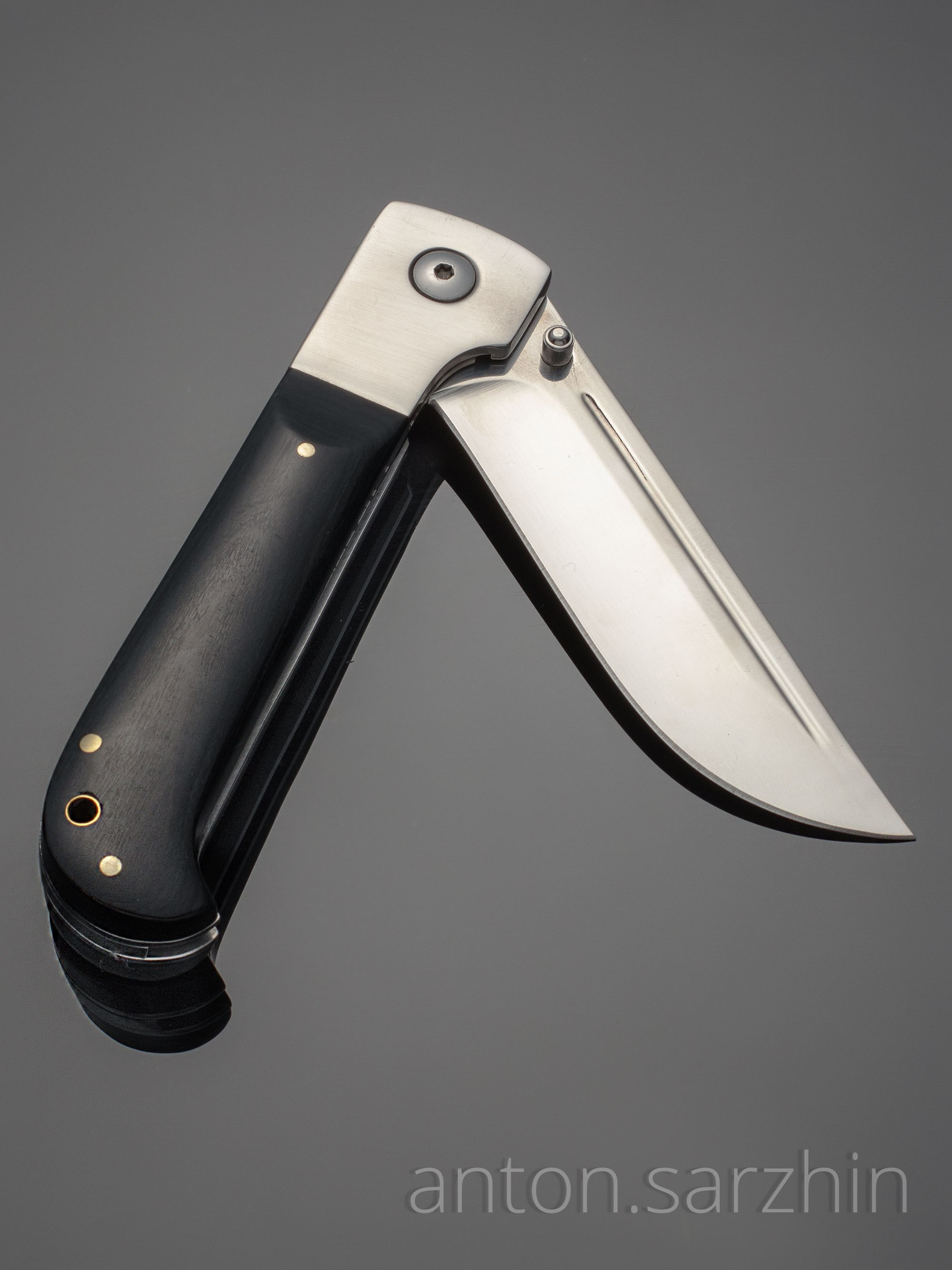 Предметная съемка складного ножа