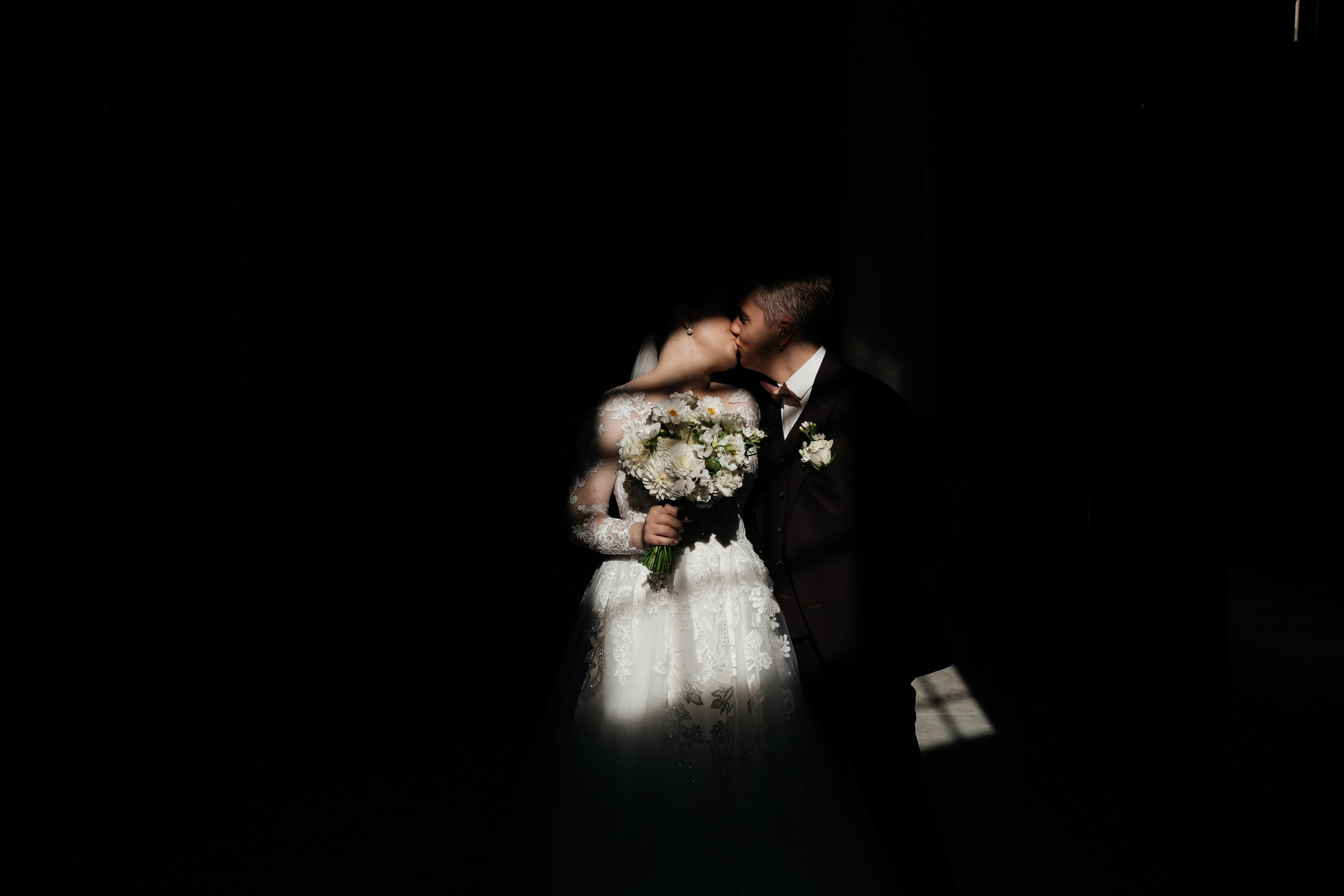 Wedding «Magic of the dark». Свадебные фотограф и видеограф Наталья и Анатолий Новиковы СПб