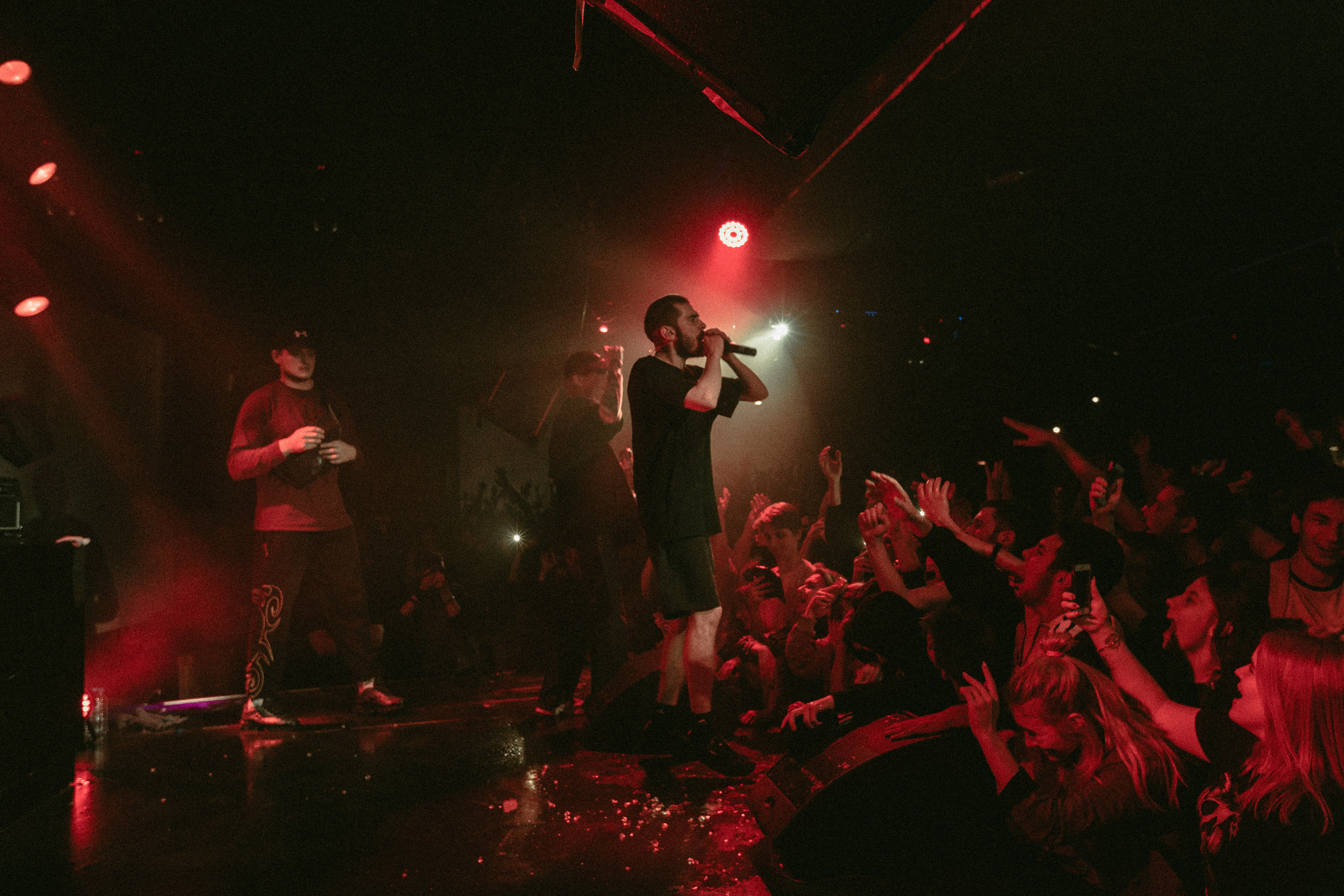 Концерт Хаски. Фотограф Serj Ganso