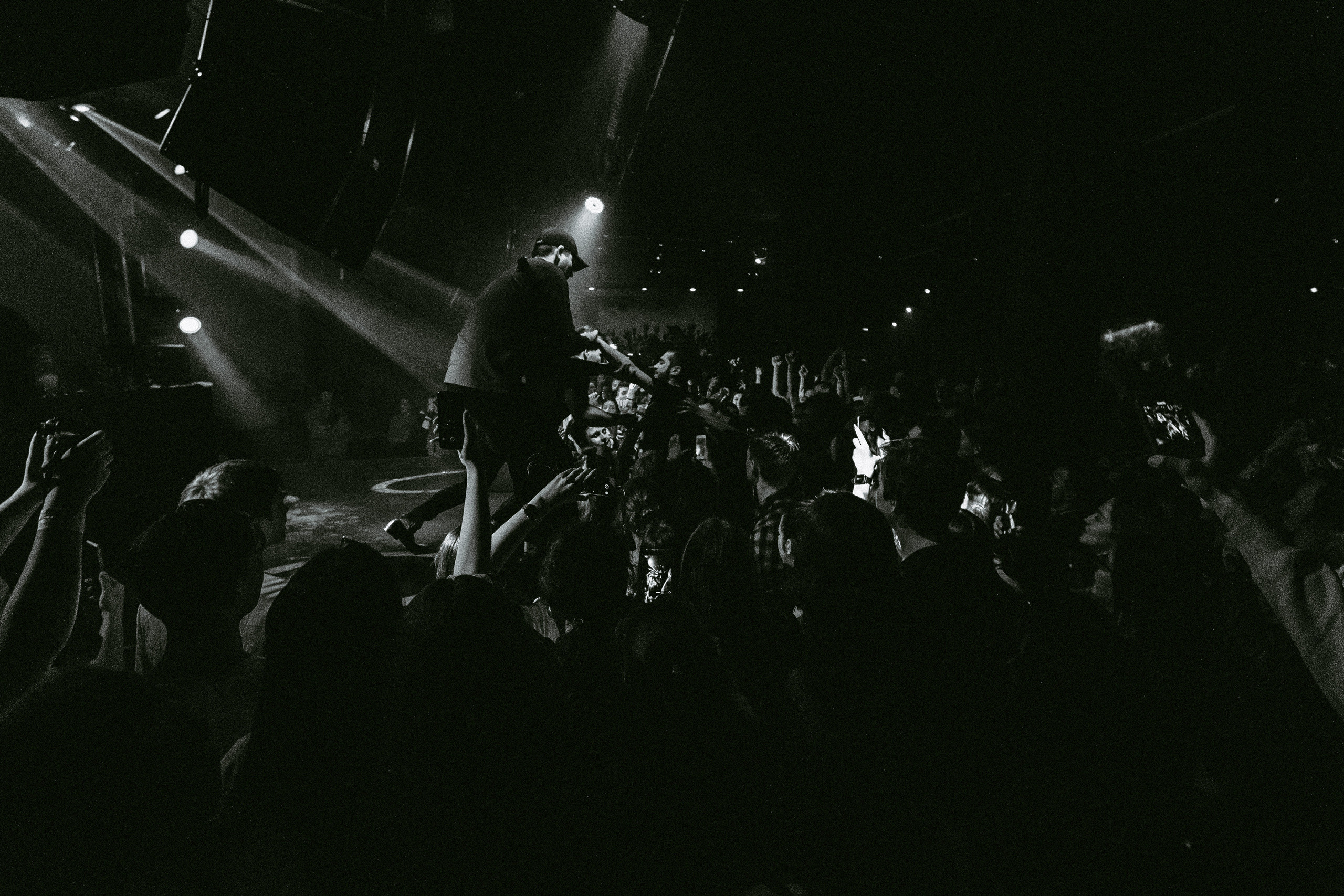 Концерт Хаски. Фотограф Serj Ganso