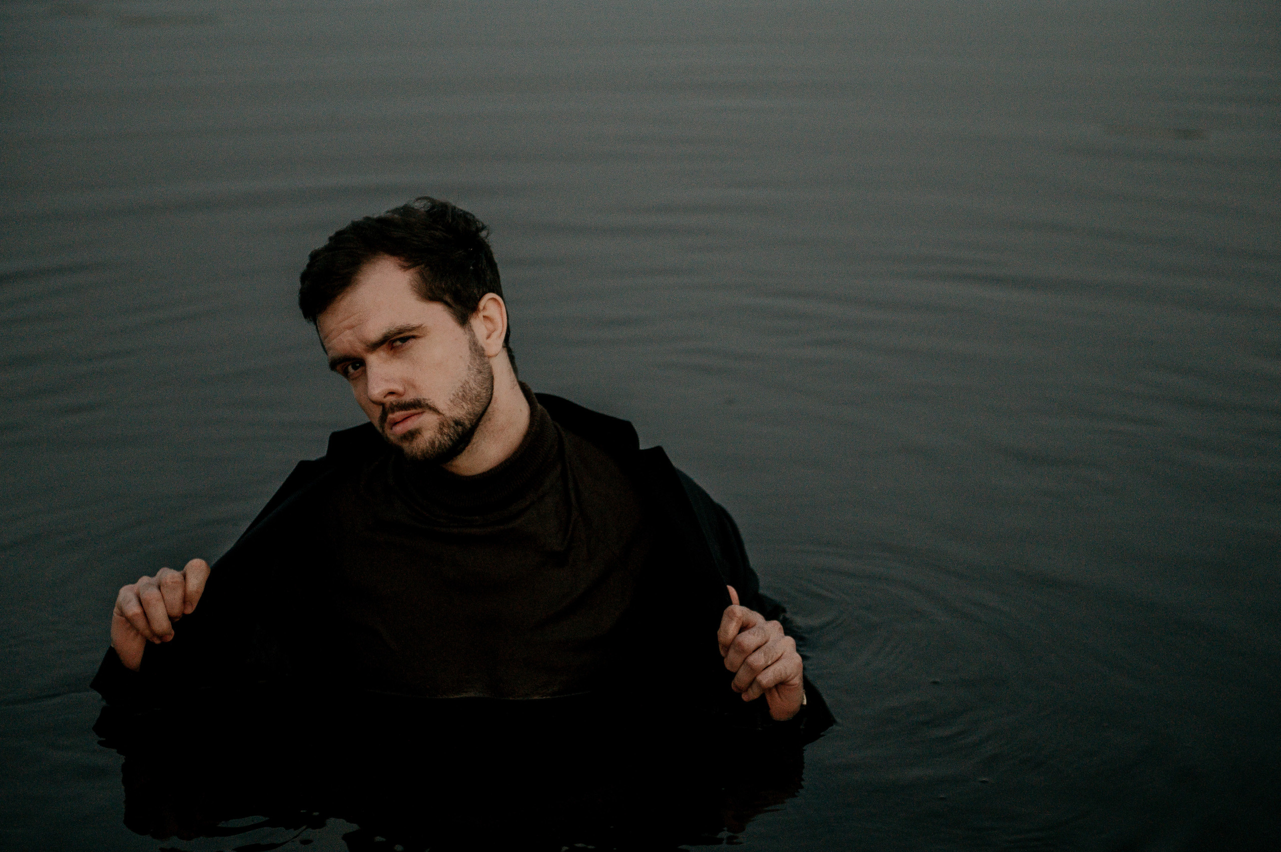 Кирилл Неплюев. Фотограф Serj Ganso