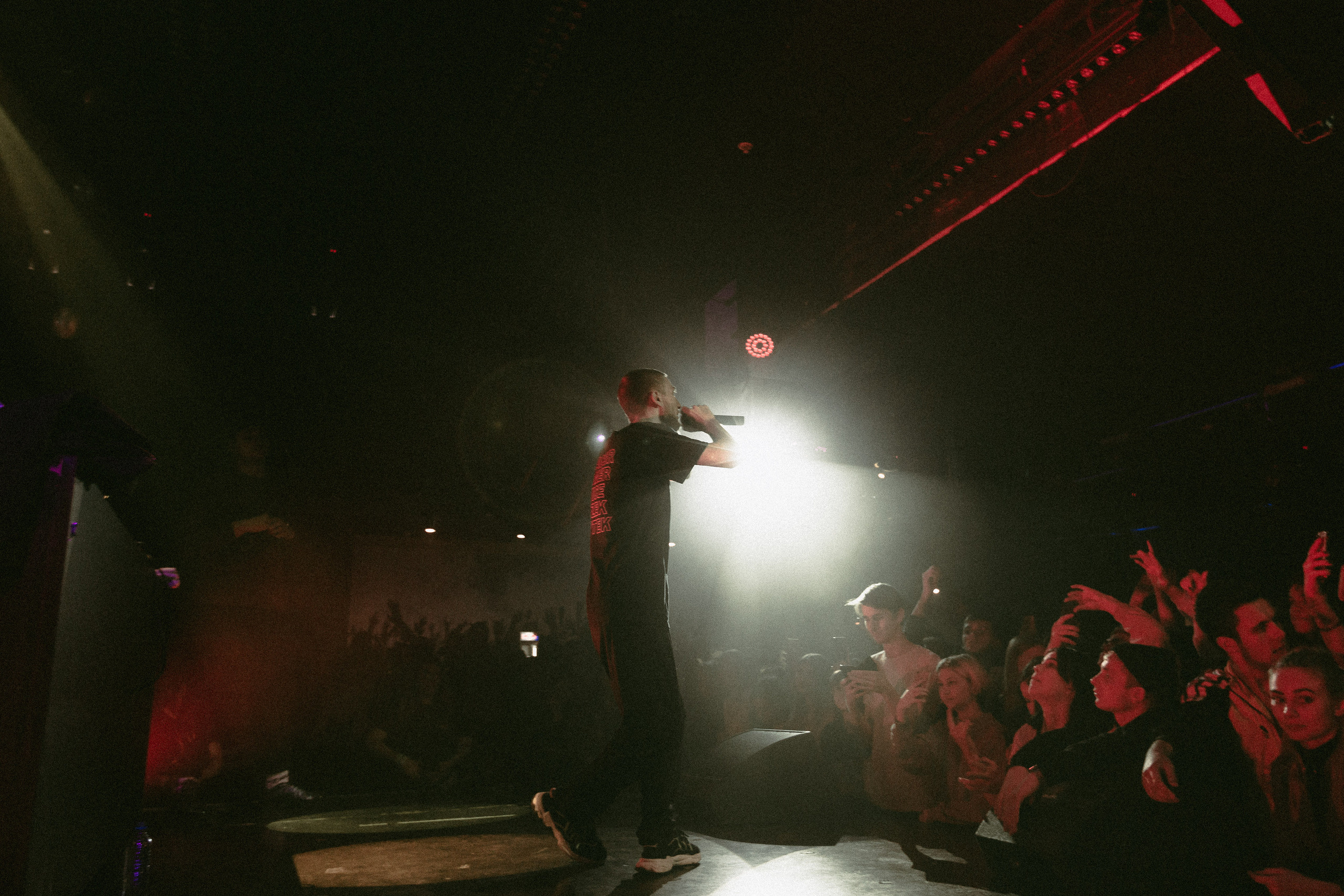 Концерт Хаски. Фотограф Serj Ganso