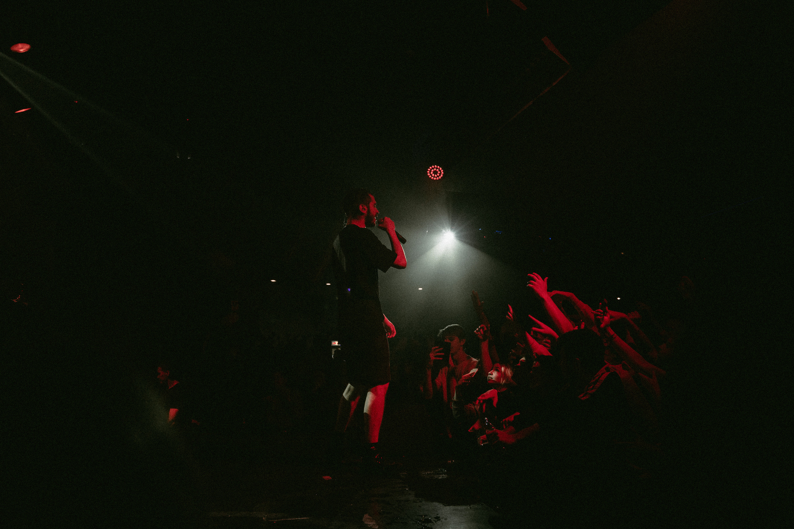 Концерт Хаски. Фотограф Serj Ganso