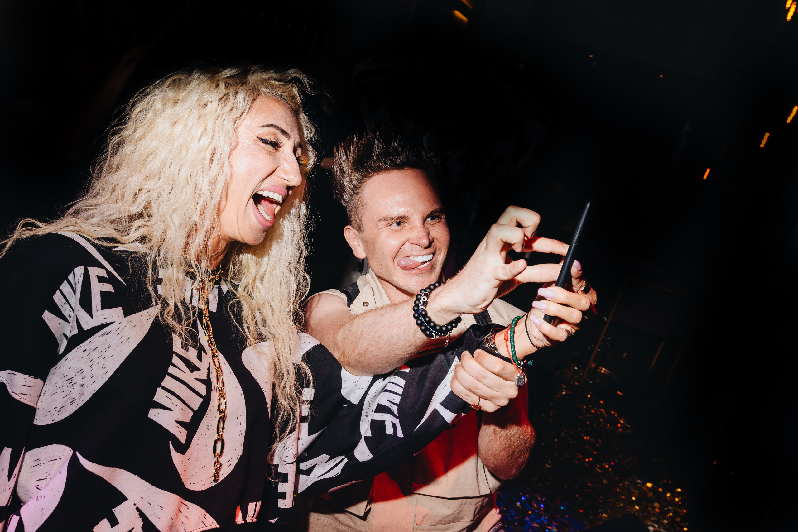 Happy Birthday Klava Koka. Фотограф Serj Ganso