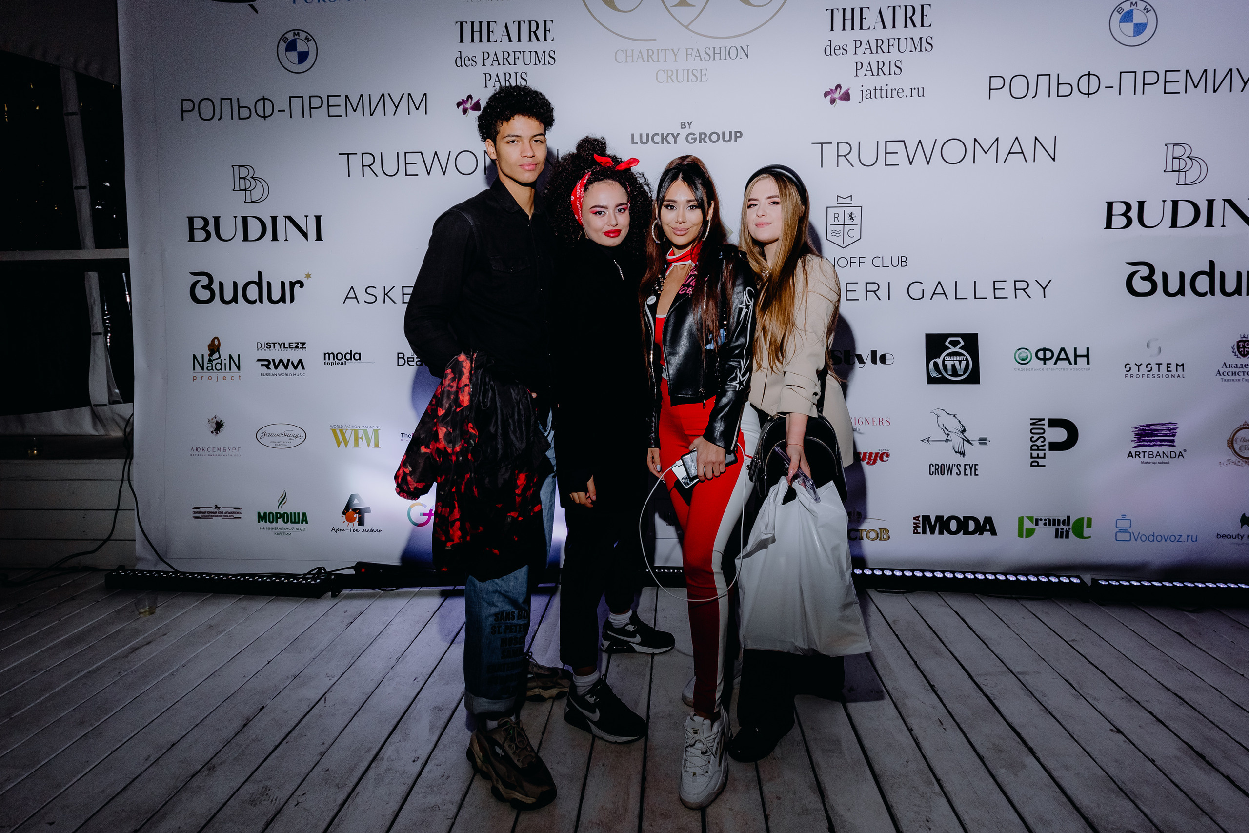 Fashion выставка. Фотограф Serj Ganso