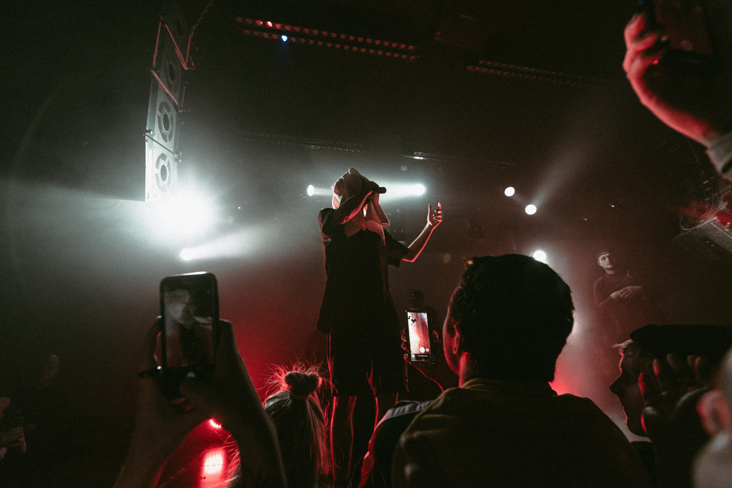 Концерт Хаски. Фотограф Serj Ganso