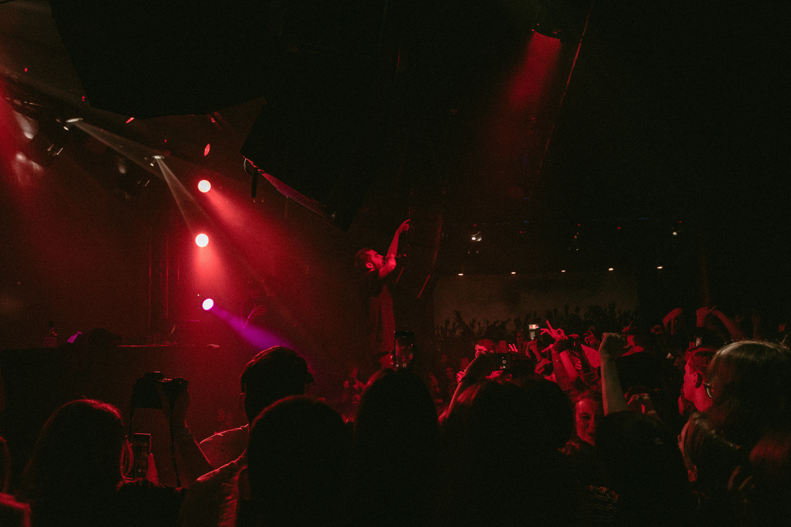 Концерт Хаски. Фотограф Serj Ganso