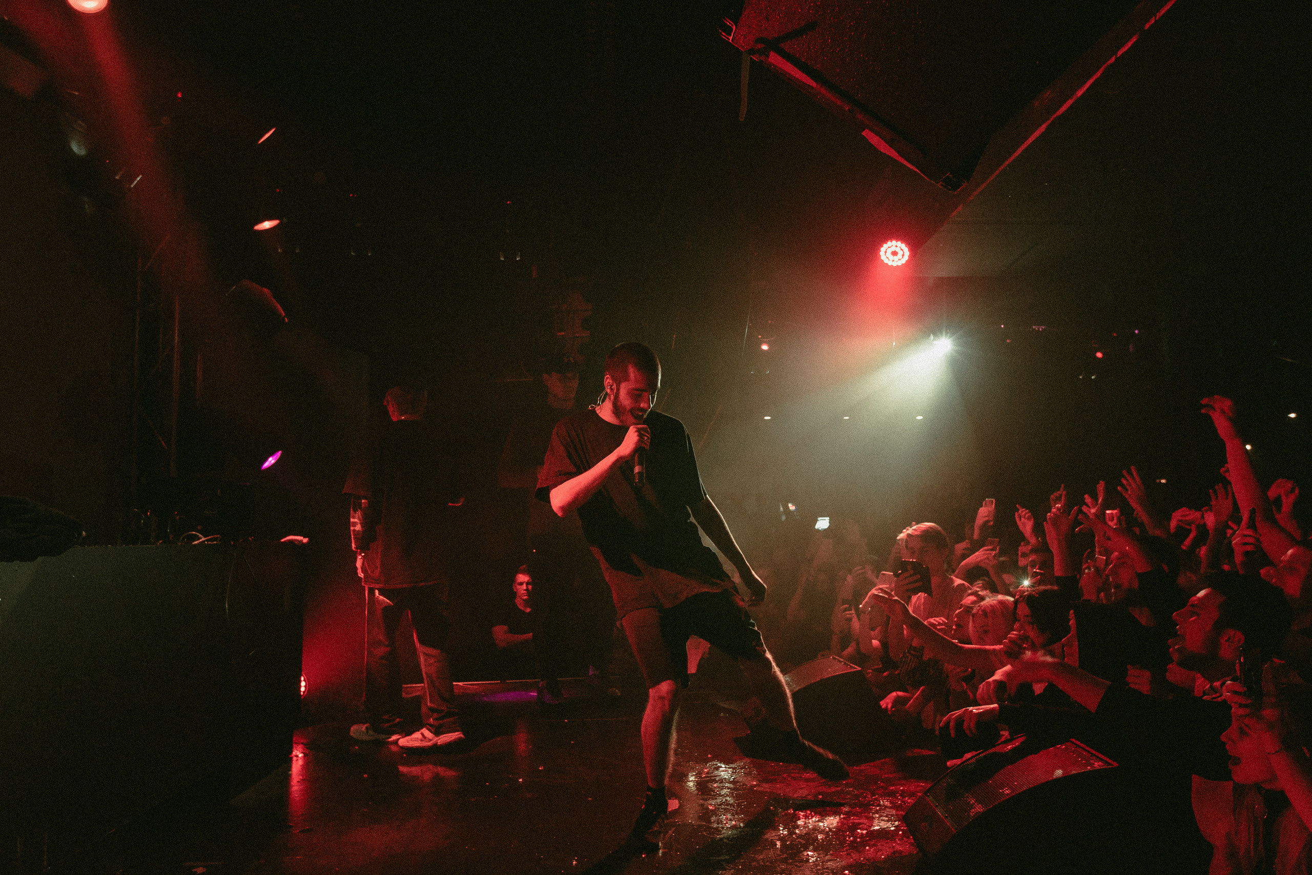 Концерт Хаски. Фотограф Serj Ganso