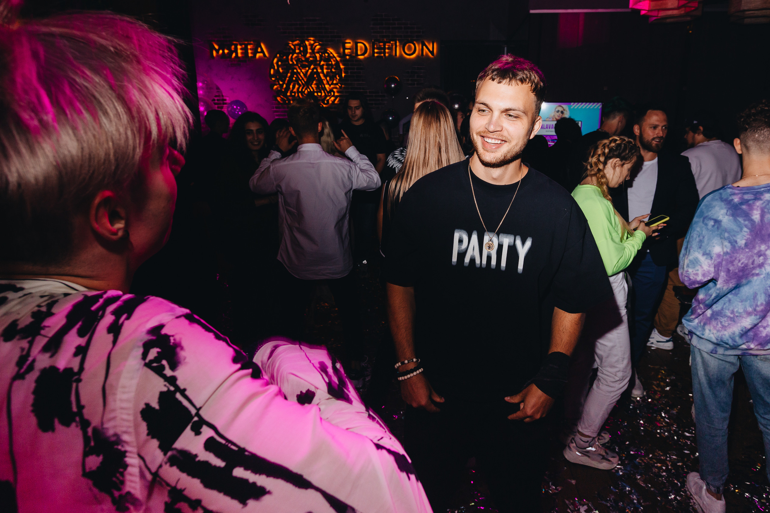 Happy Birthday Klava Koka. Фотограф Serj Ganso