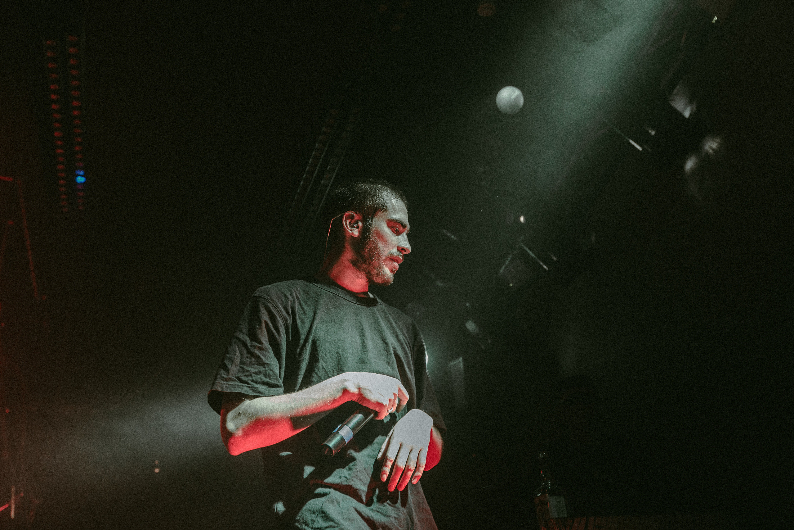 Концерт Хаски. Фотограф Serj Ganso