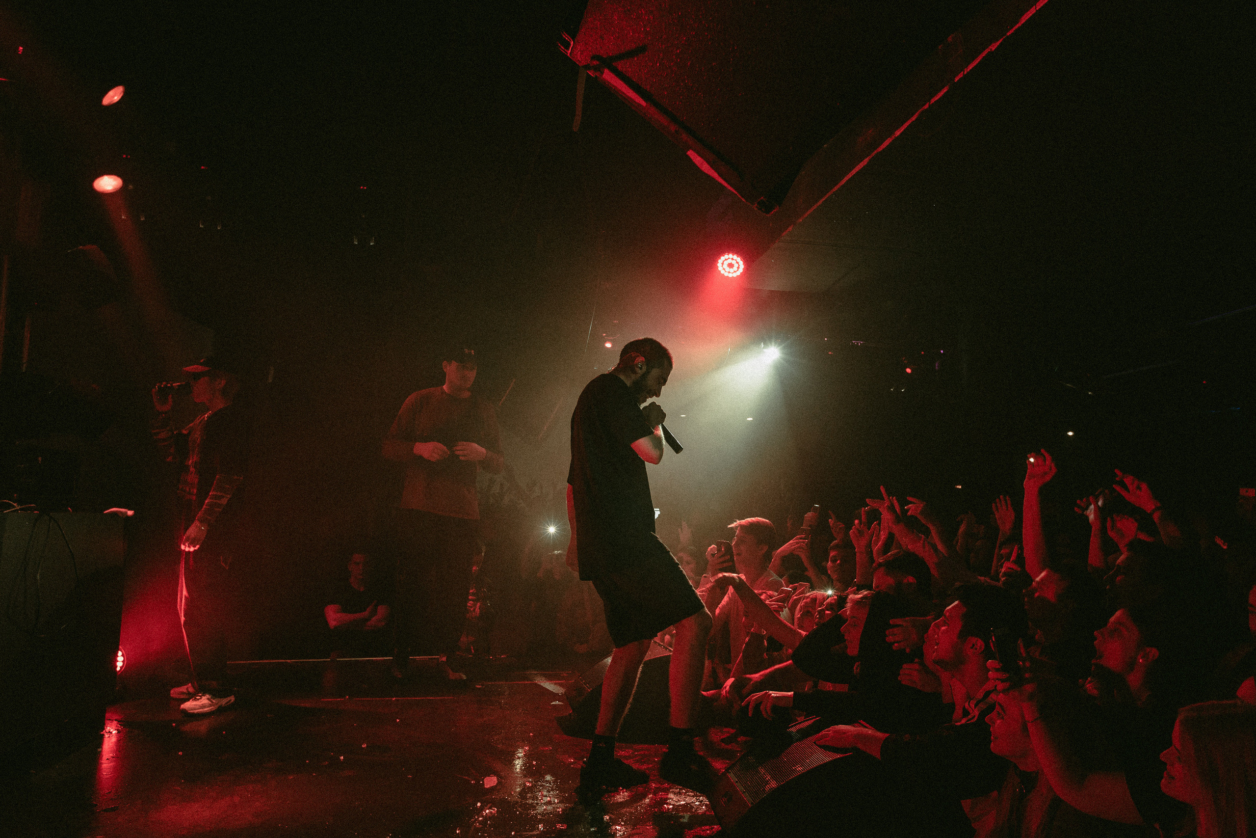 Концерт Хаски. Фотограф Serj Ganso