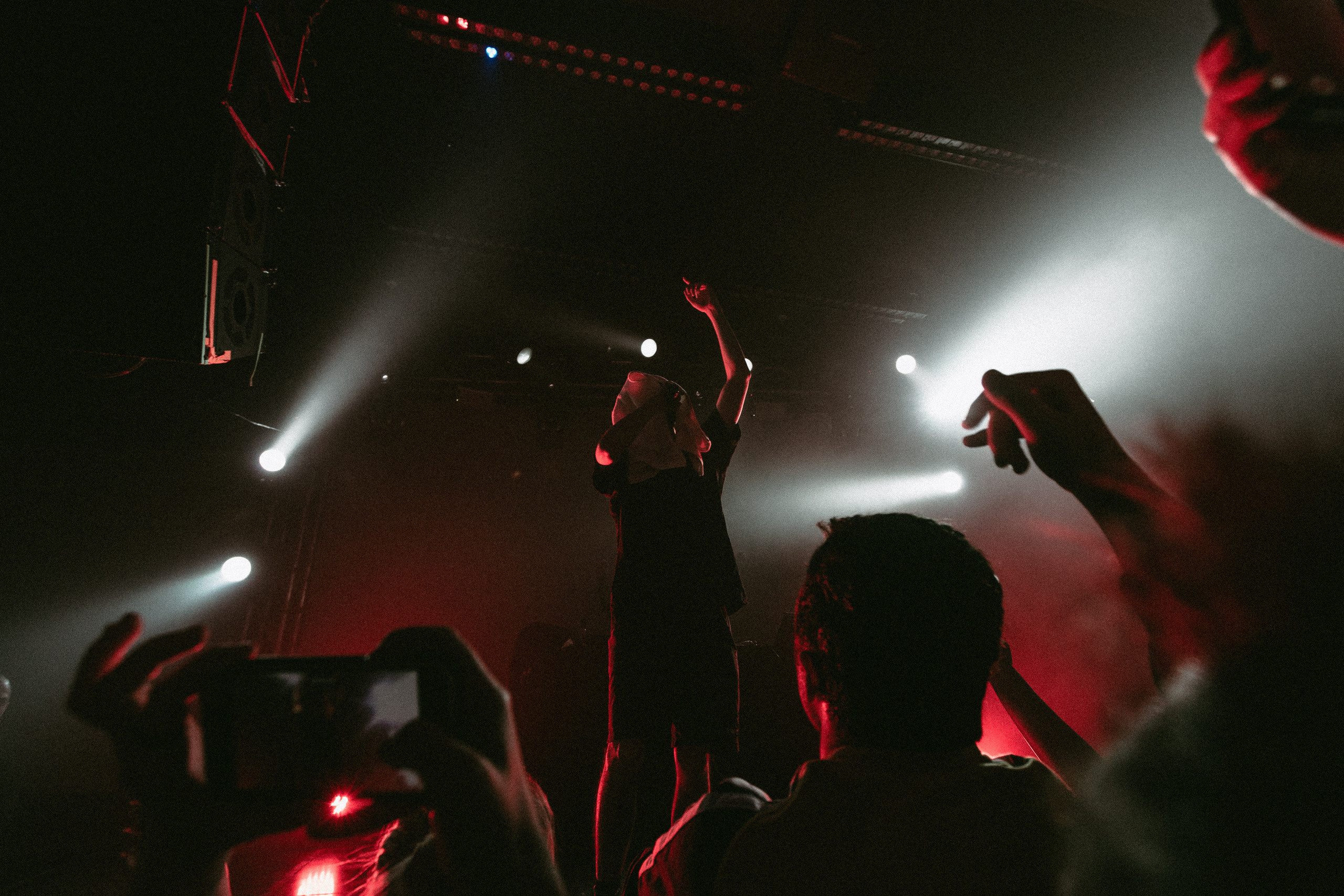 Концерт Хаски. Фотограф Serj Ganso