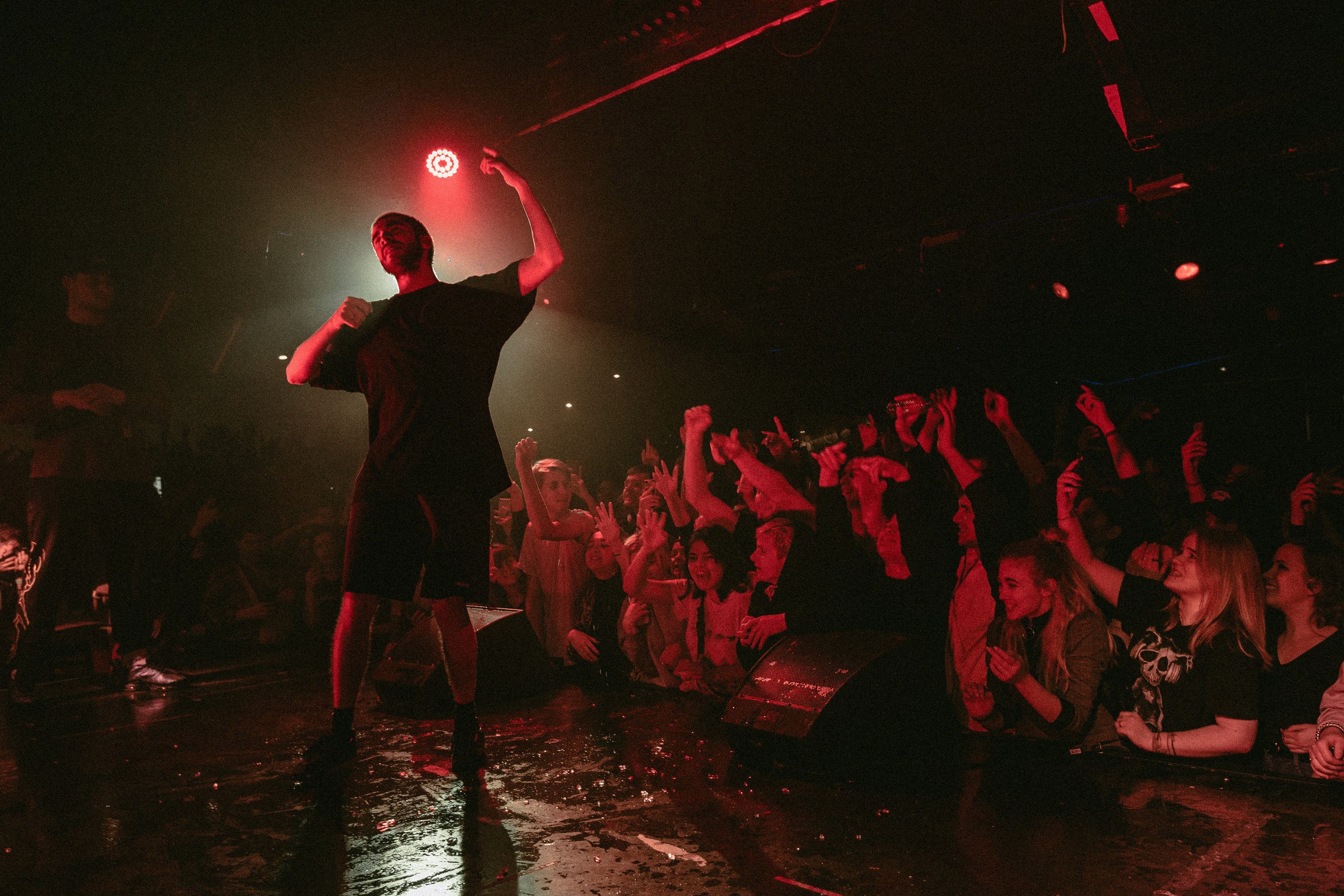 Концерт Хаски. Фотограф Serj Ganso