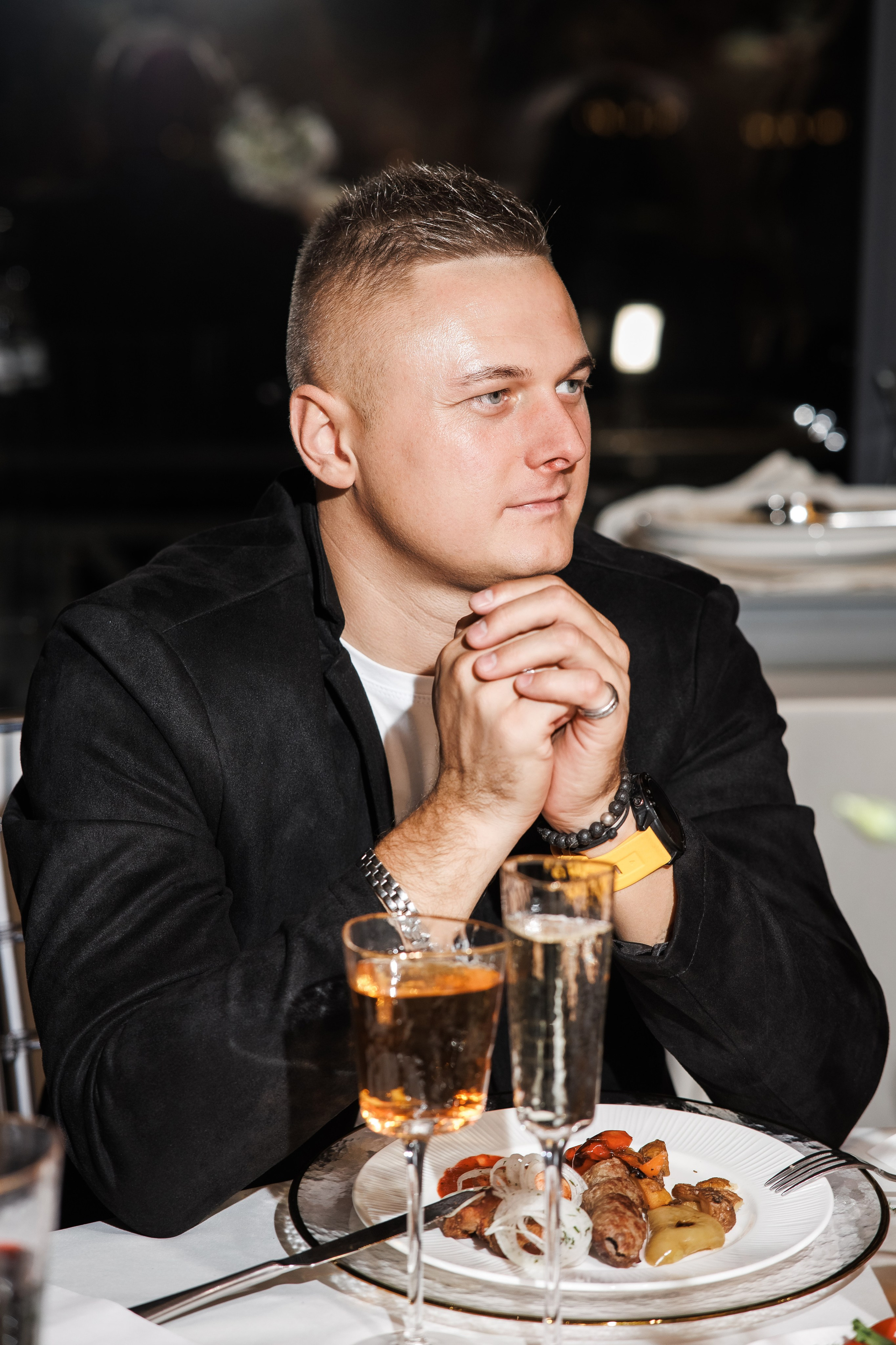 M&M. Свадебный репортажный фотограф в Москве