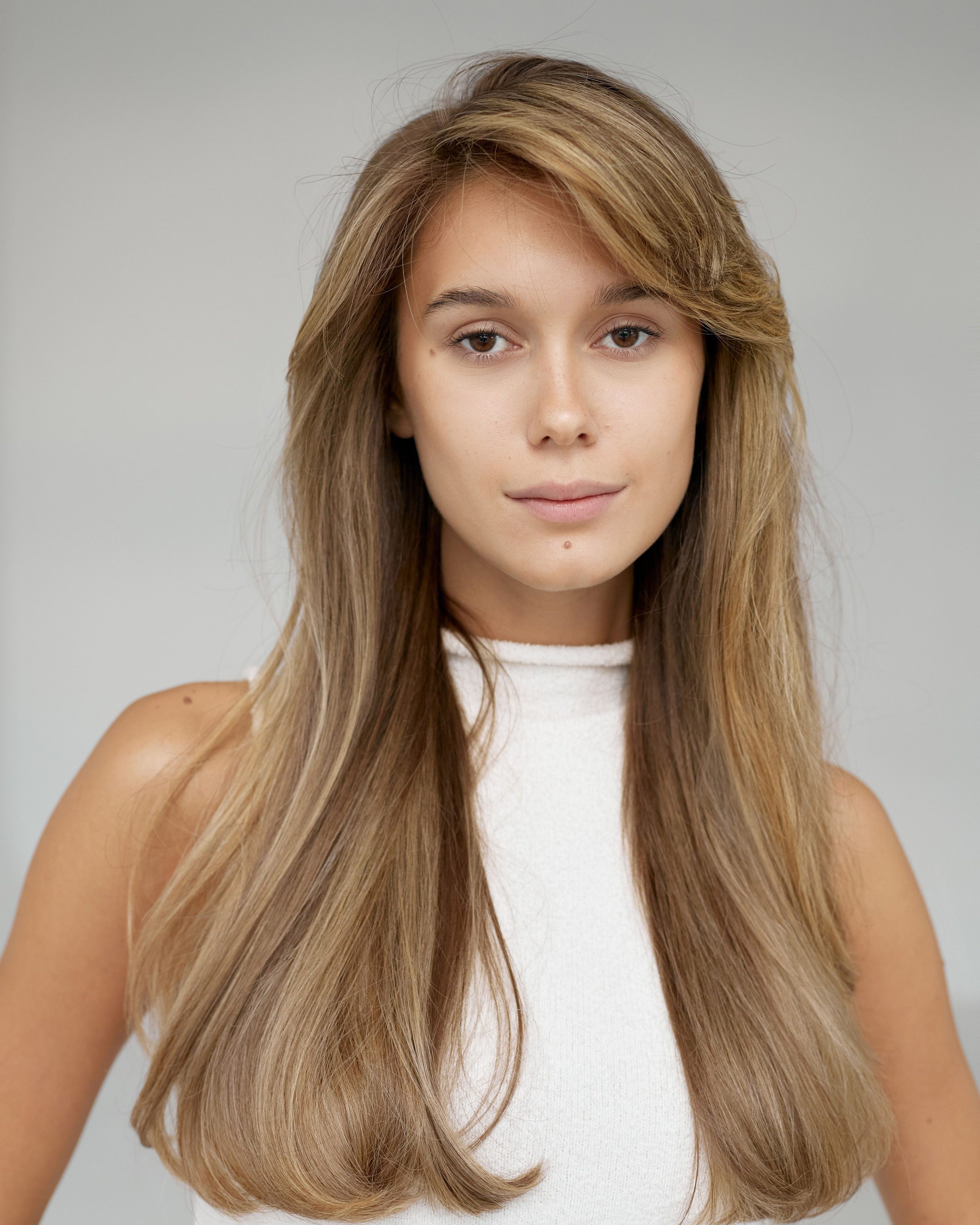 Snapshots (polaroids) — pret-a-porter Model Agency. Юрина Полина, фотограф из Екатеринбурга