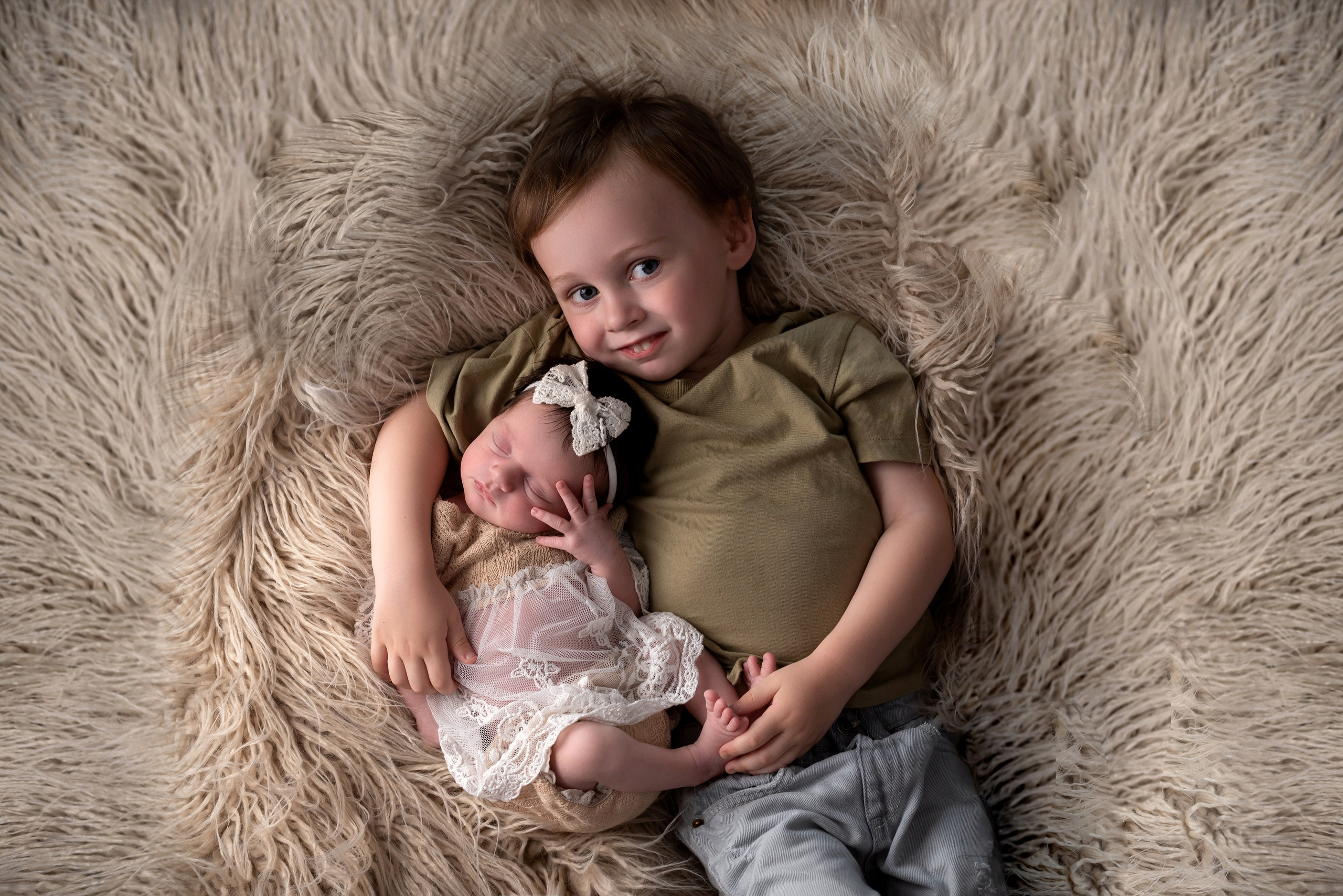 Кадры с родителями и старшими детьми. Фотограф новорожденных в Екатеринбурге Анастасия Карманова