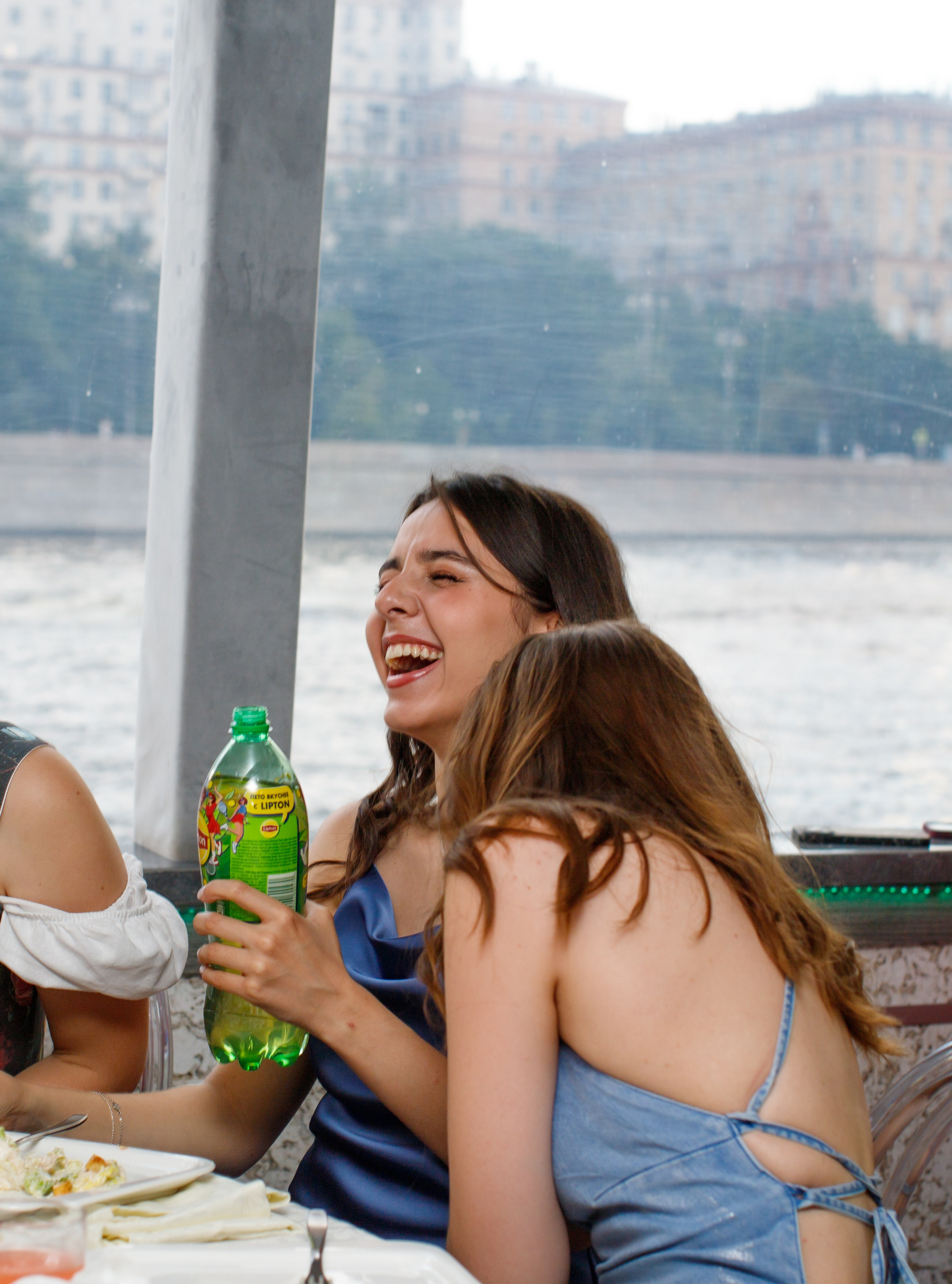 9 класс / Гимназия № 1558 имени Росалии де Кастро / Выпускной. Детский и семейный фотограф Мария Киселёва. Москва