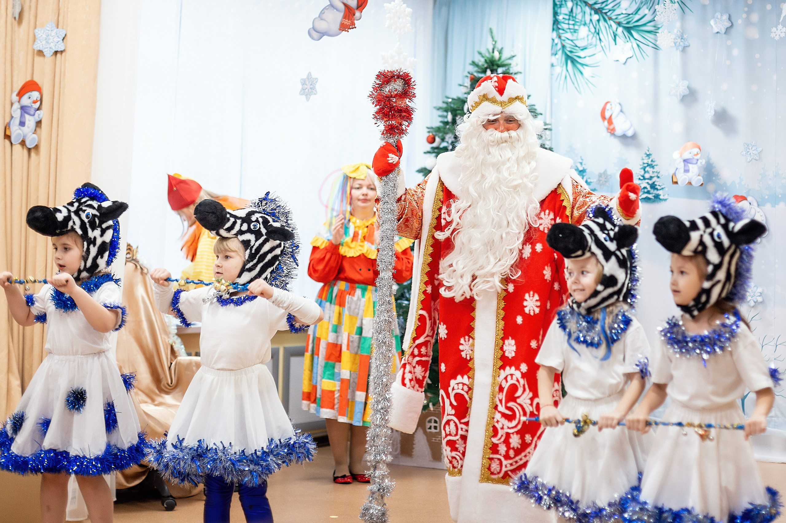 Утренник_"Веселый балаганчик» 2024. Семейный фотограф в Санкт-Петербурге