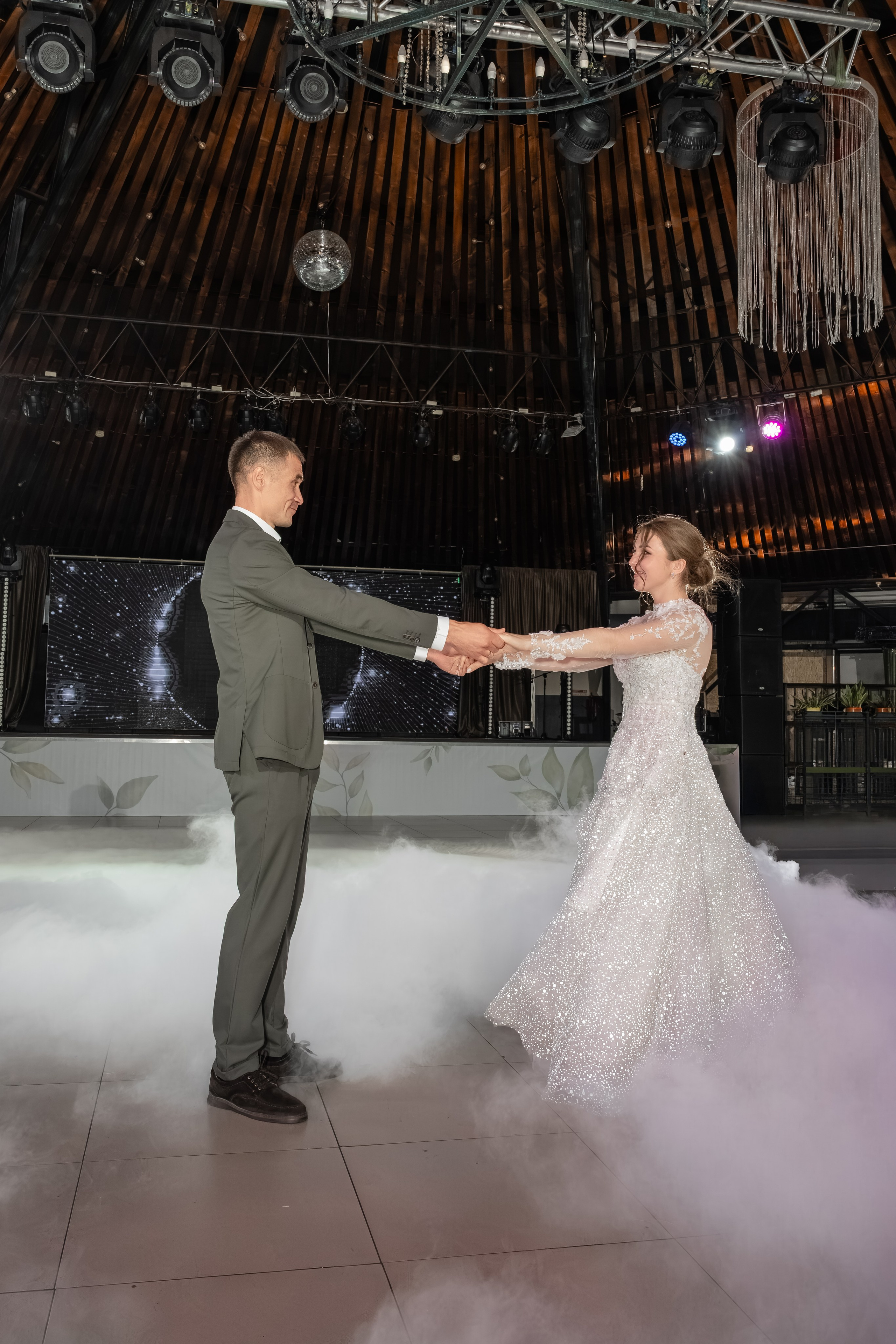 Тимофей и Вероника. Фотограф и видеограф в Улан-Удэ: Аюна Габагуева и Артём Шаханов