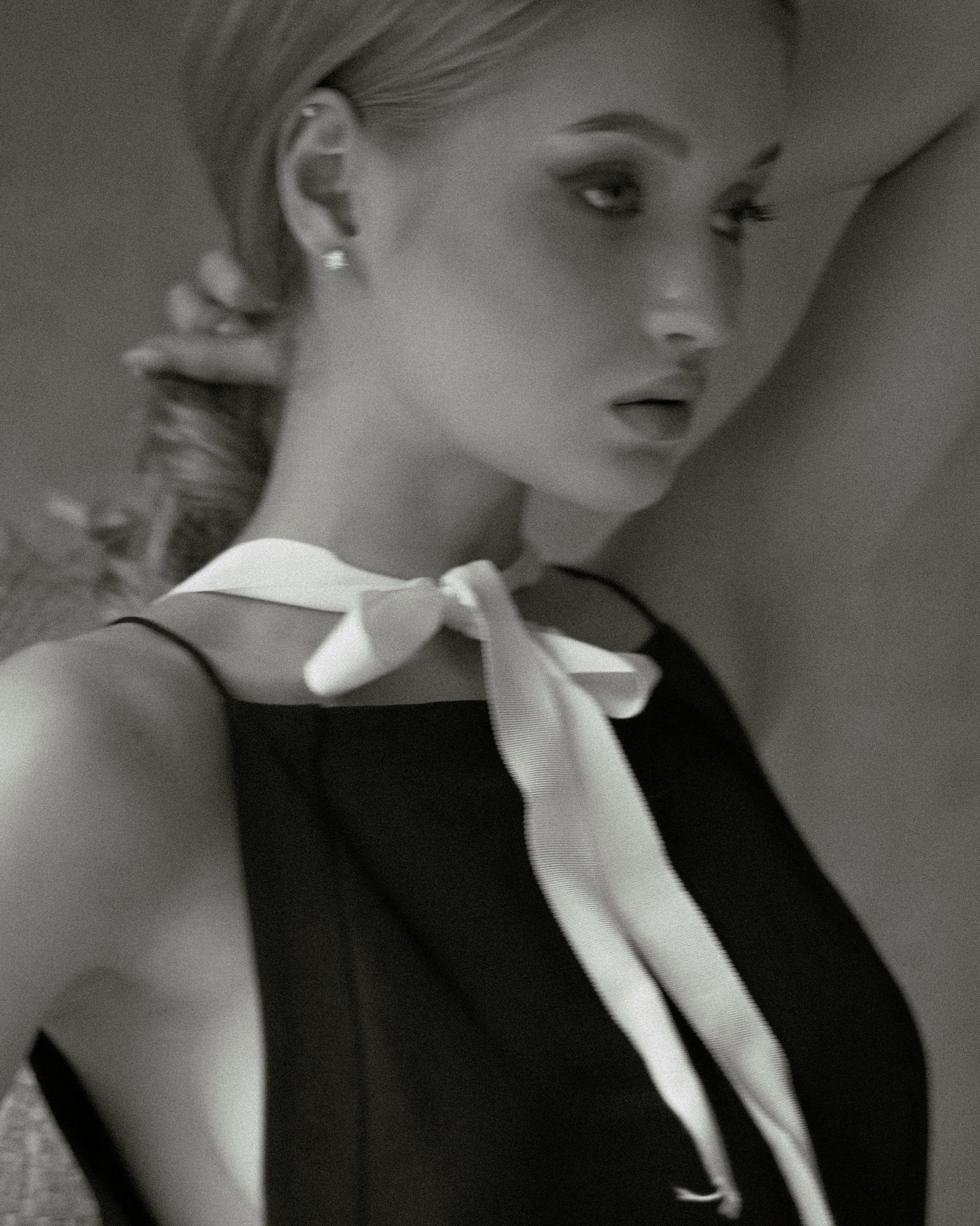 Take a look. Nadezhda Migunova, Photographer