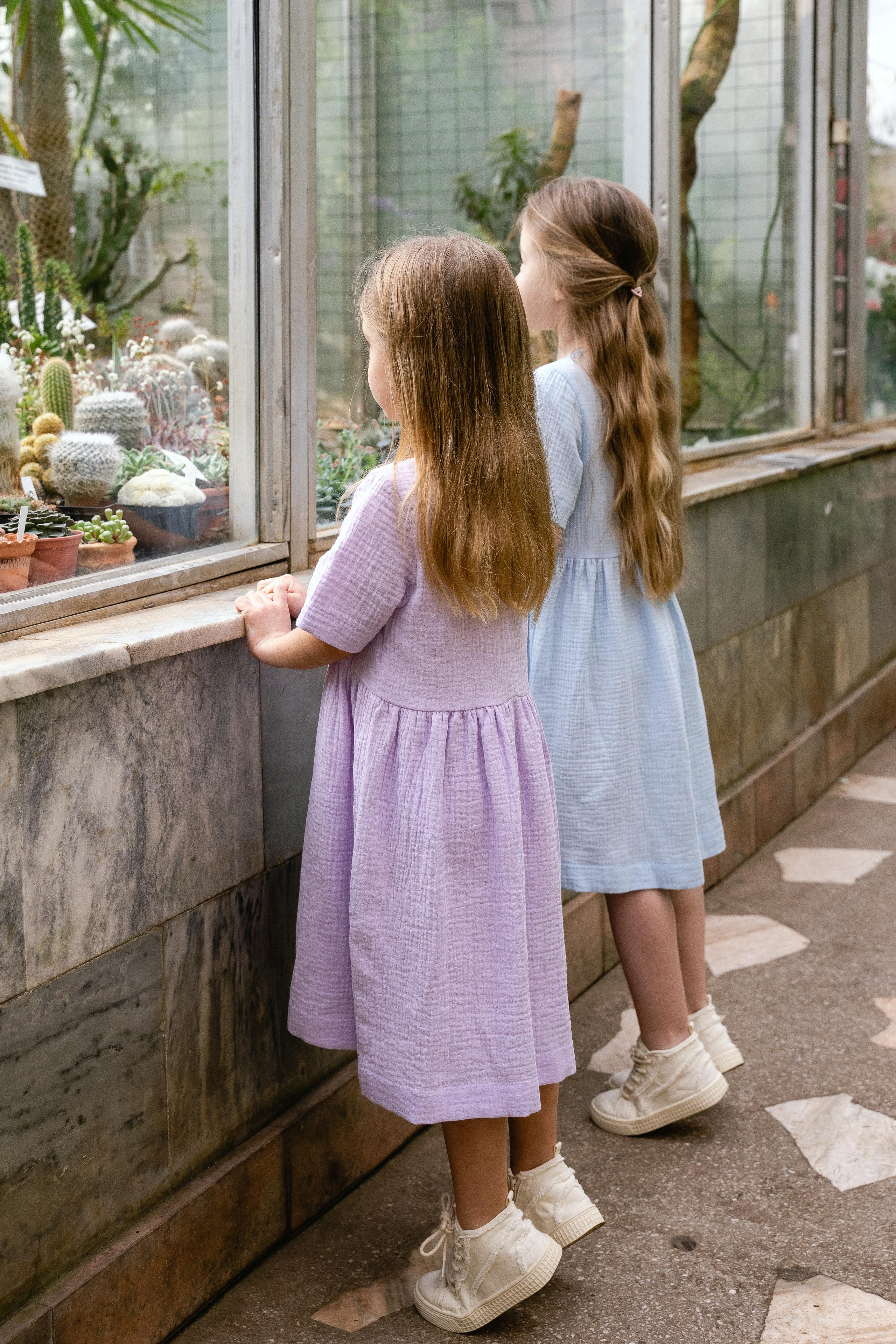 Minidino. Nadezhda Migunova, Photographer