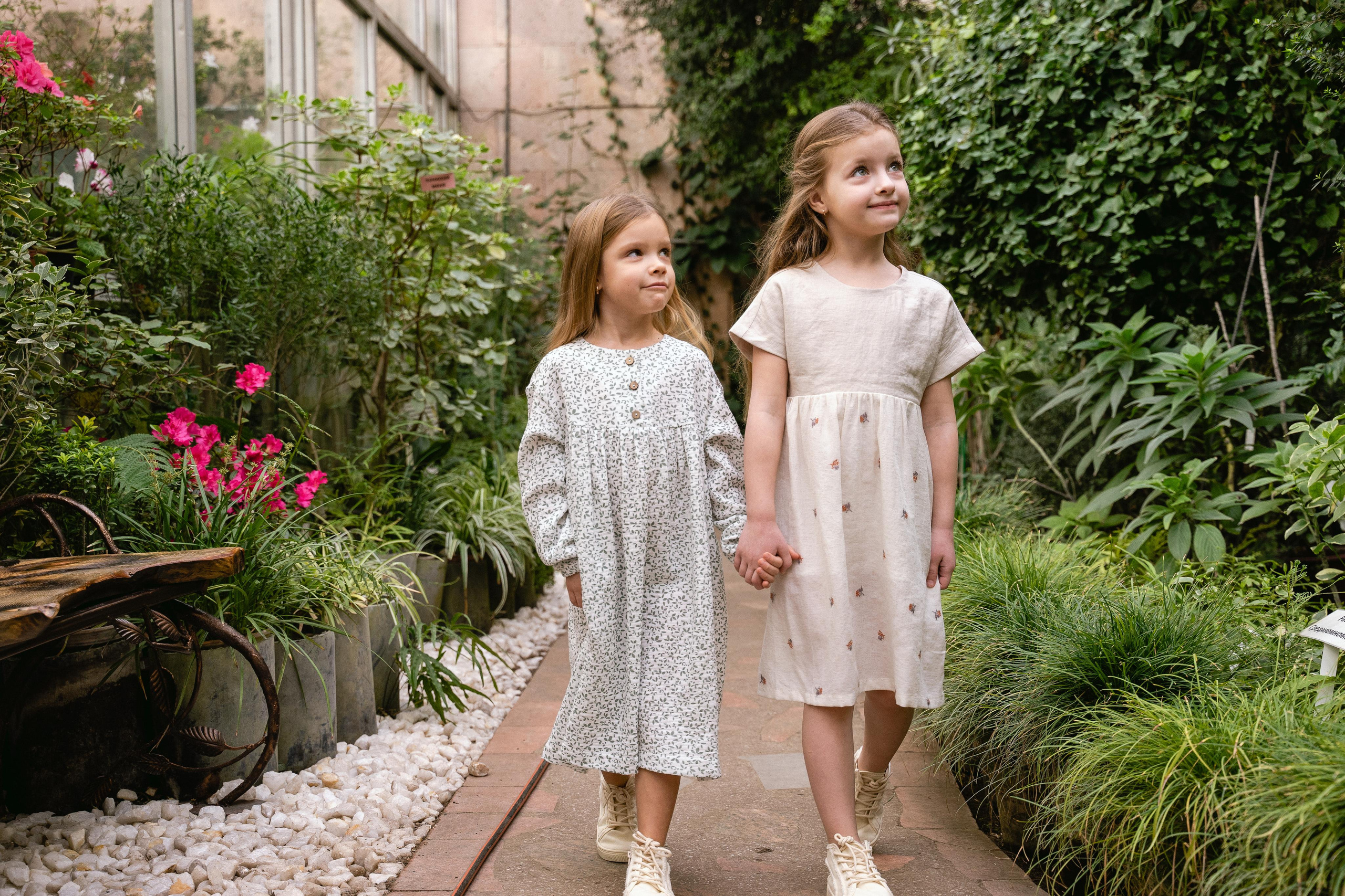 Minidino. Nadezhda Migunova, Photographer