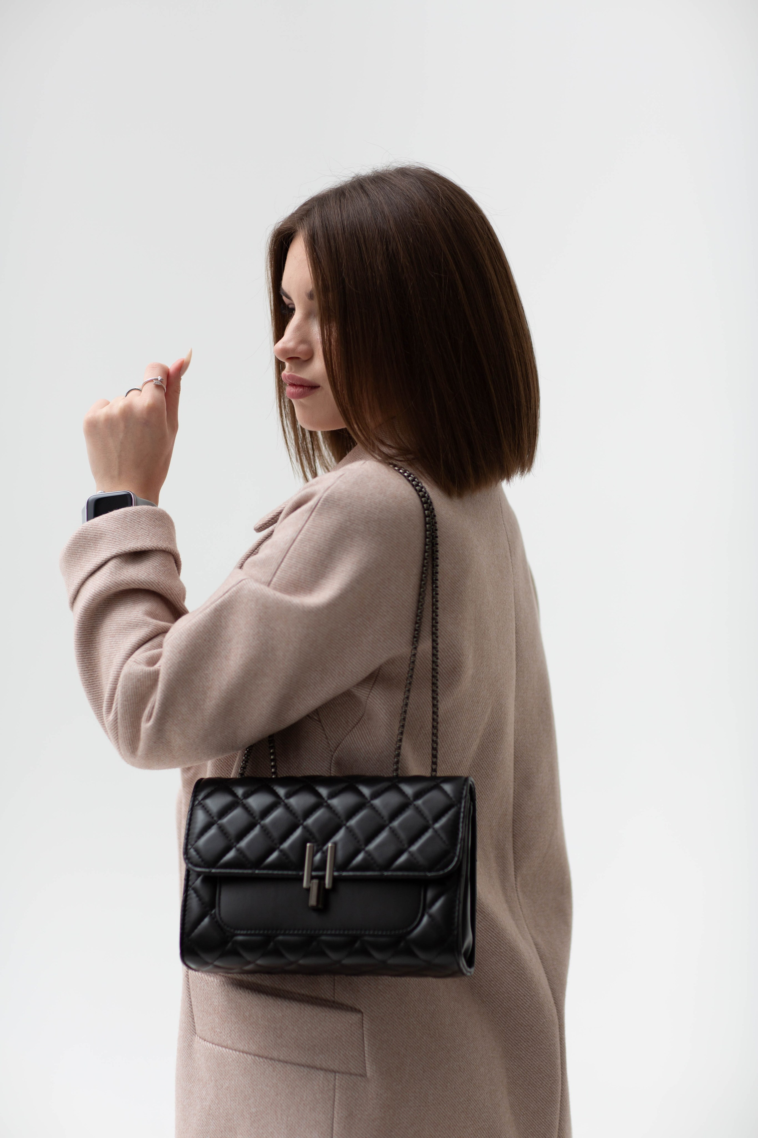 Контент съёмки одежды. Фотограф и видеограф Иркутск, семейная фотосессия, фото для аватарки