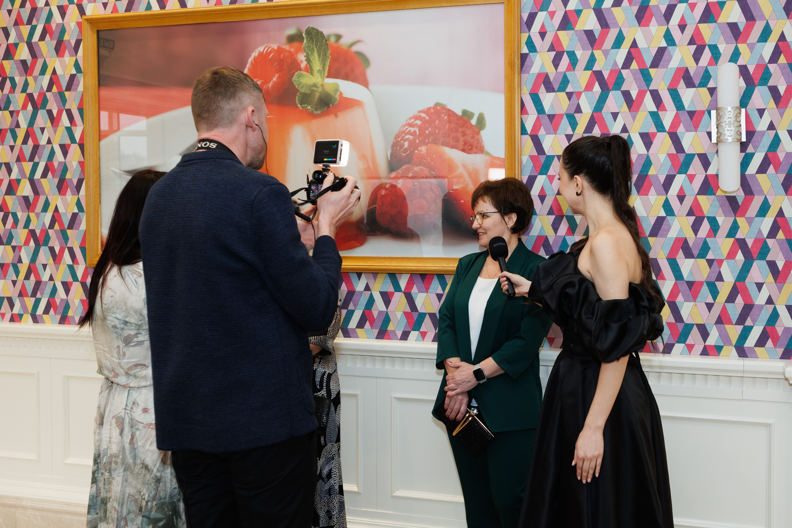 Яблоко — корпоратив. Свадебный фотограф, фотосъемка в Крыму, Севастополе, Симферополе, Ялте