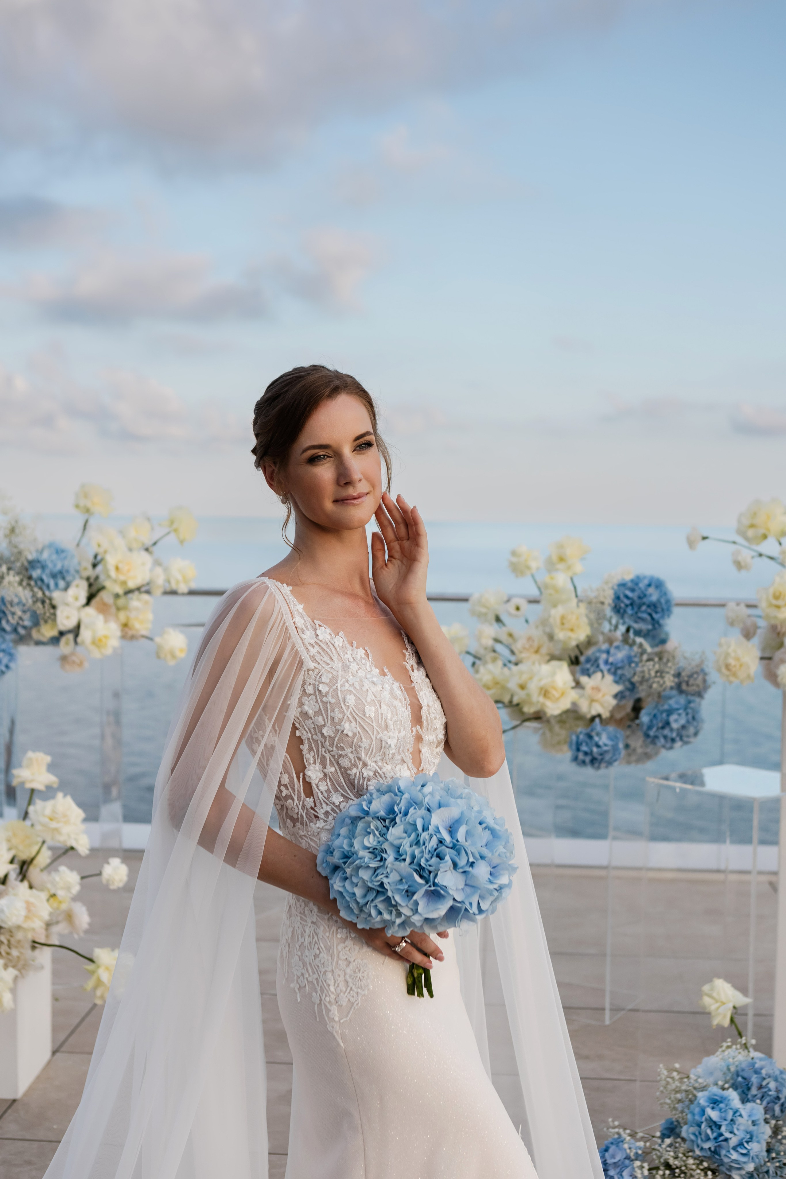 Свадьба Артёма и Юли в отеле Luciano Foros в Крыму. Свадебный фотограф, фотосъемка в Крыму, Севастополе, Симферополе, Ялте