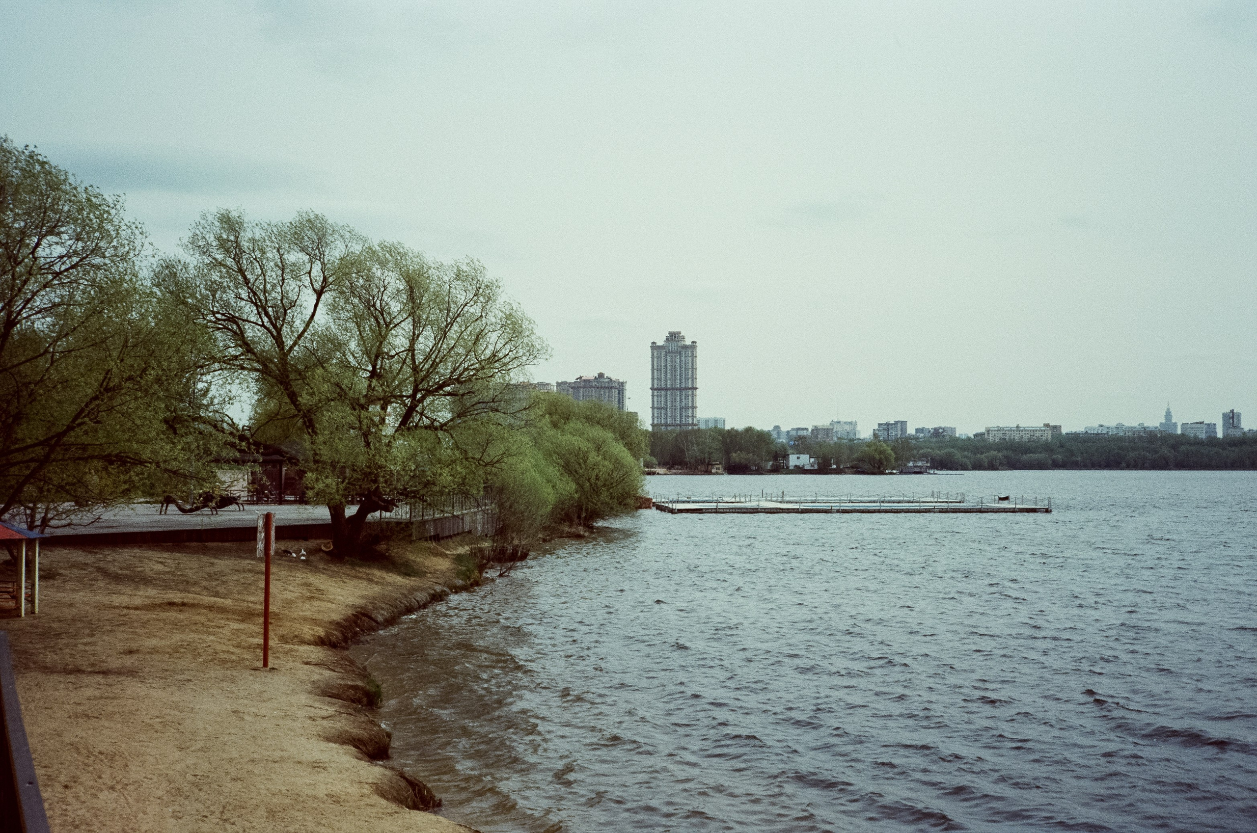 Ricoh 500GS / SFL 200T / Строгино тестовая пленка апрель 2024 г