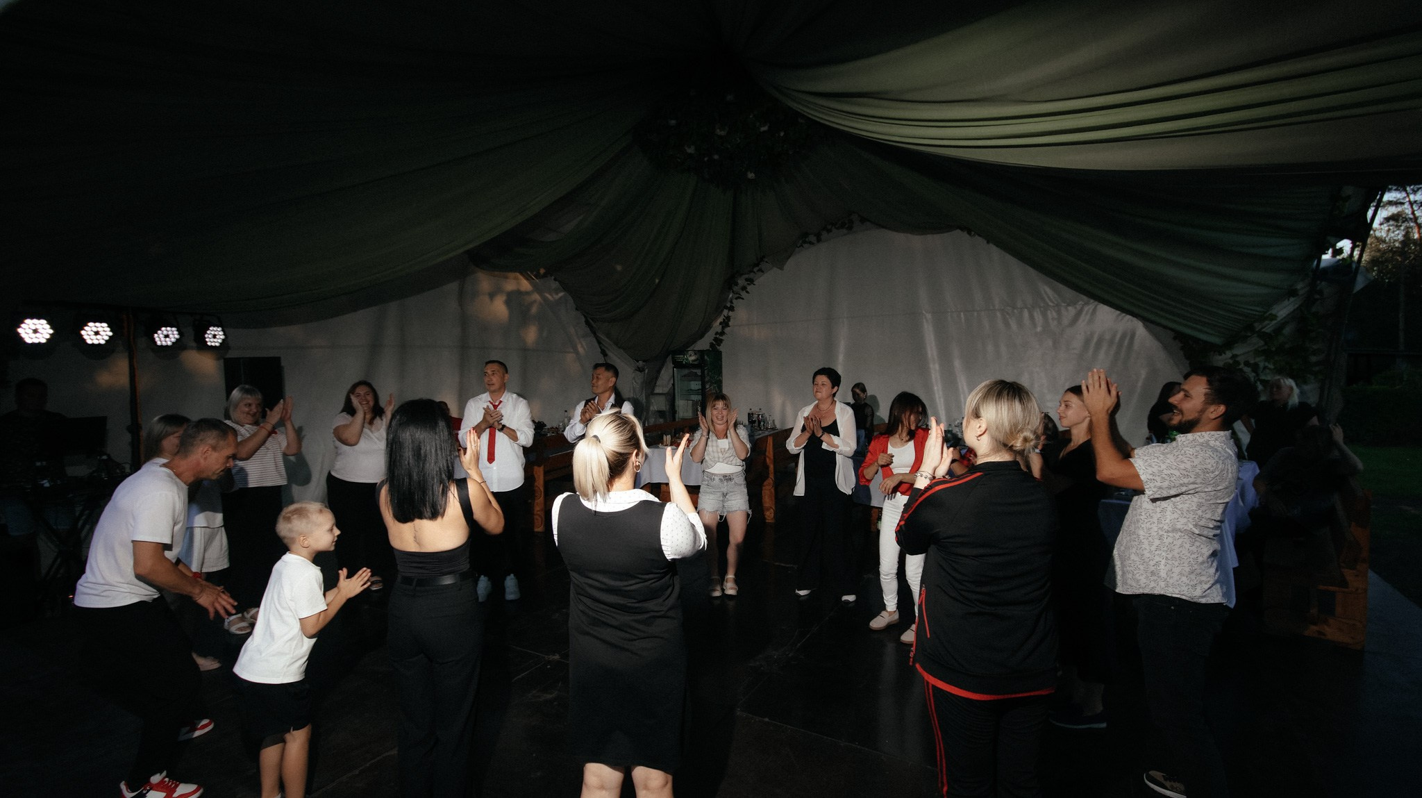 Фабрика Дверей. Свадебный и репортажный фотограф Дмитрий Кононенко