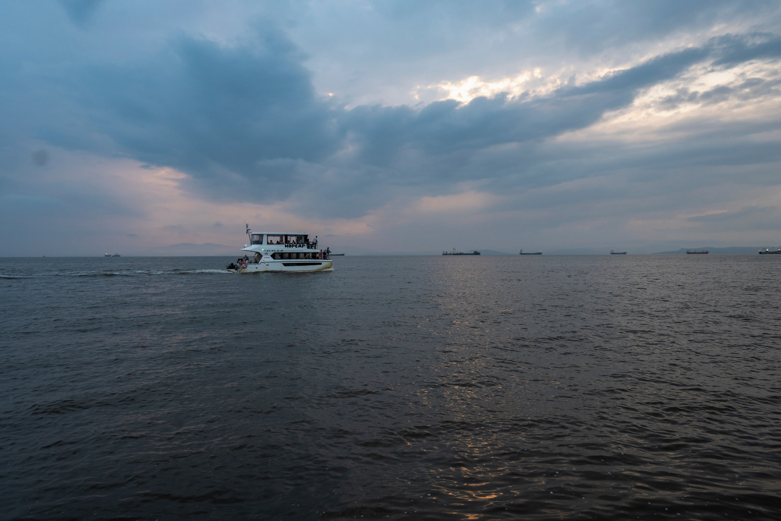 Владивосток. Сентябрь 2023. Фотограф Роман Адлер